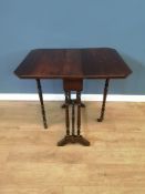 Mahogany gateleg table