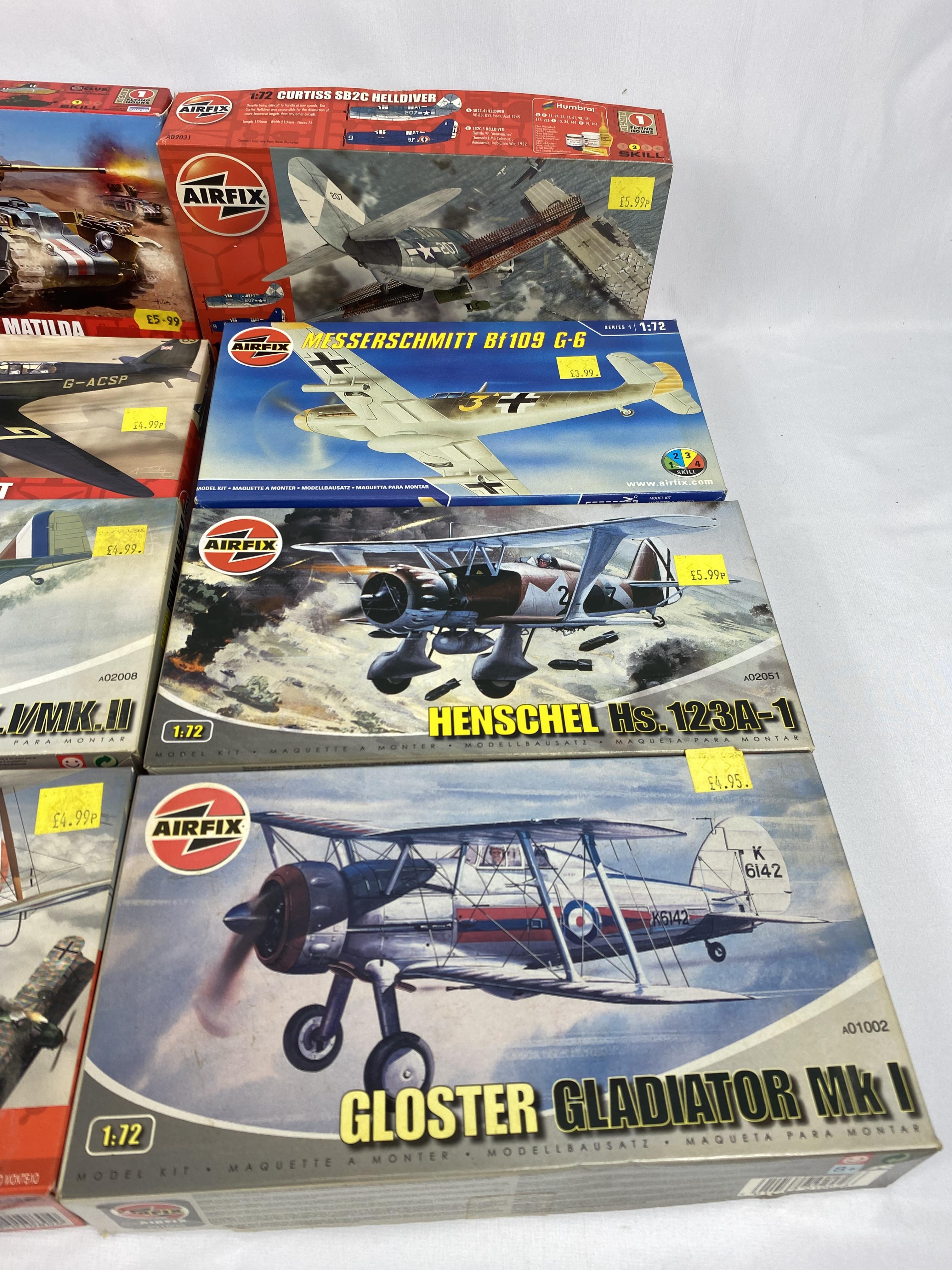 Twelve Airfix scale model kits - Image 4 of 5