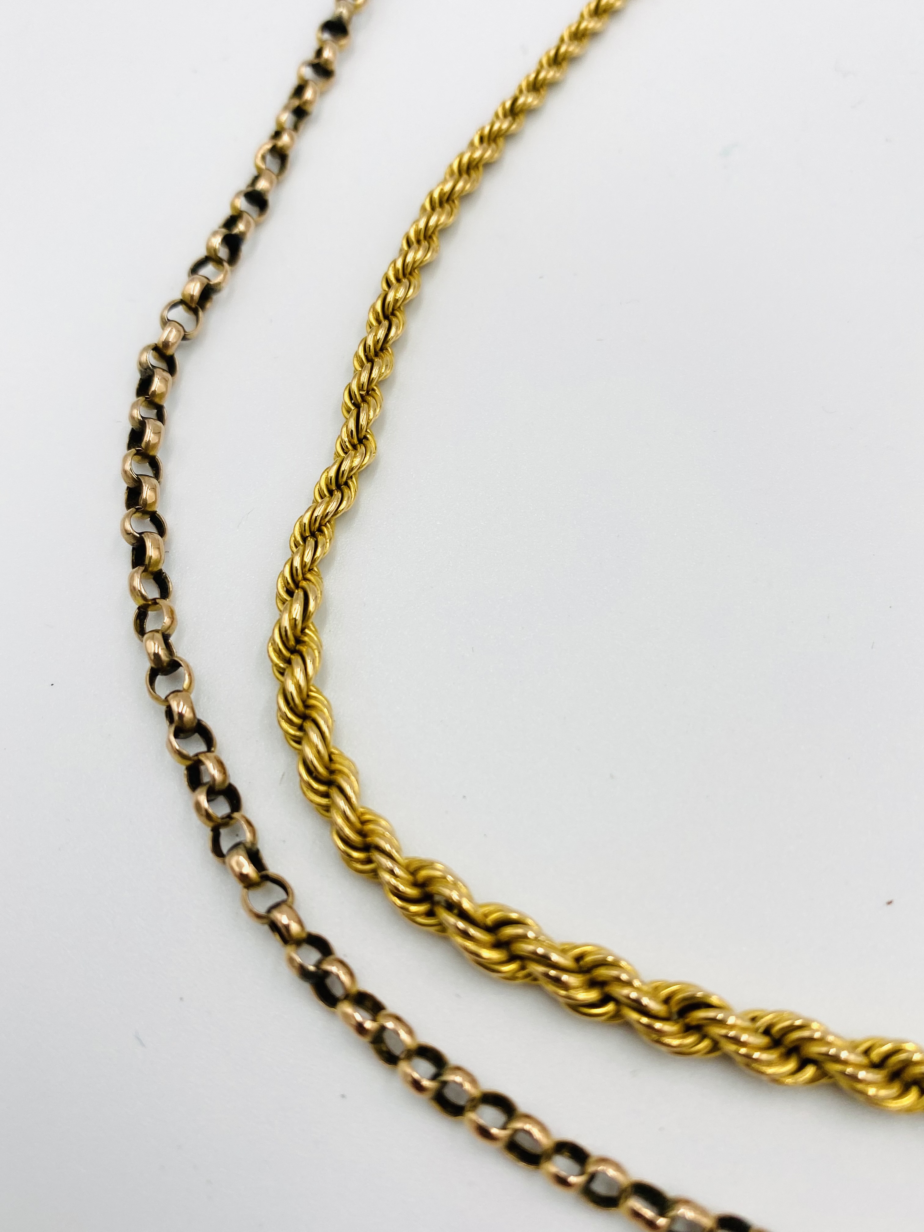 9ct gold link chain together with a gold plated rope twist chain - Image 6 of 6