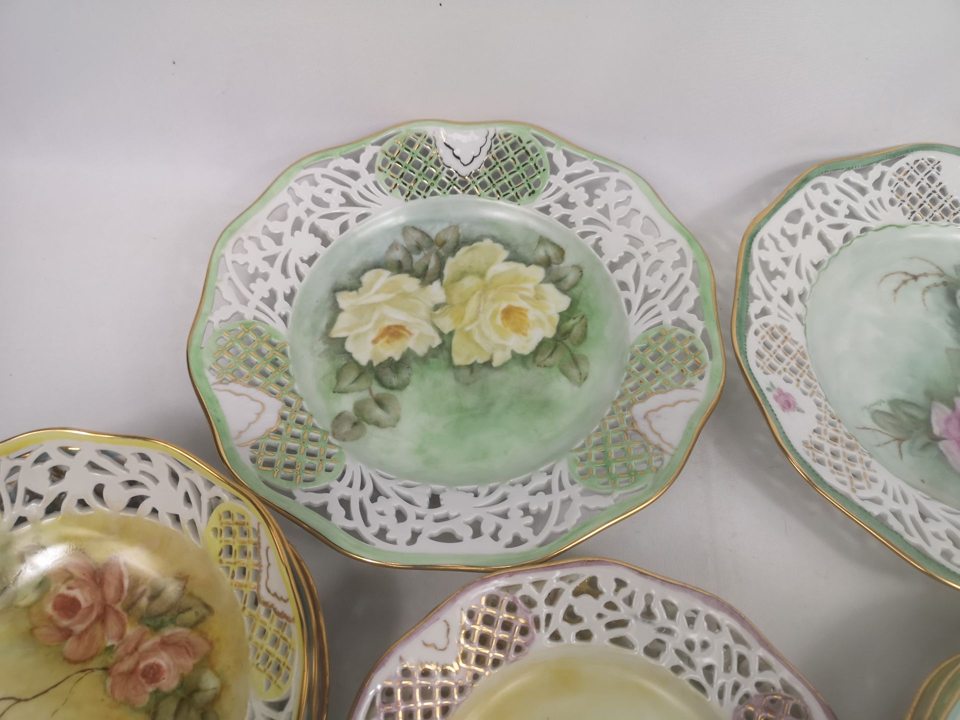 Quantity of hand painted plates and bowls by Marjorie Stevenson - Image 5 of 8