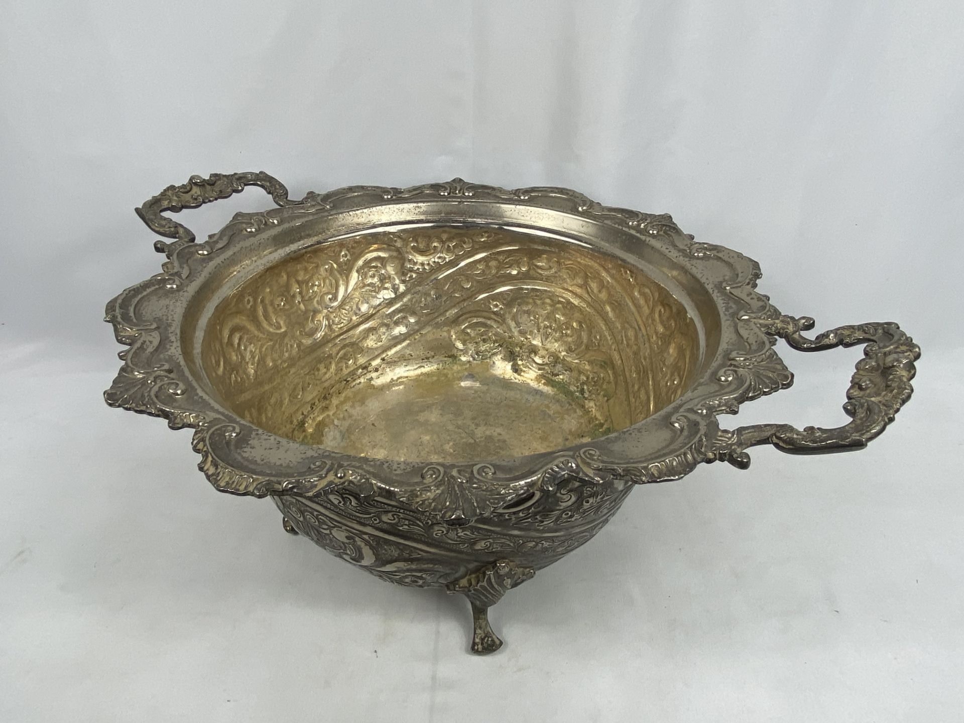 Middle Eastern silver plate bowl with lid - Image 5 of 7