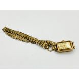 Avia 9ct gold cased wrist watch