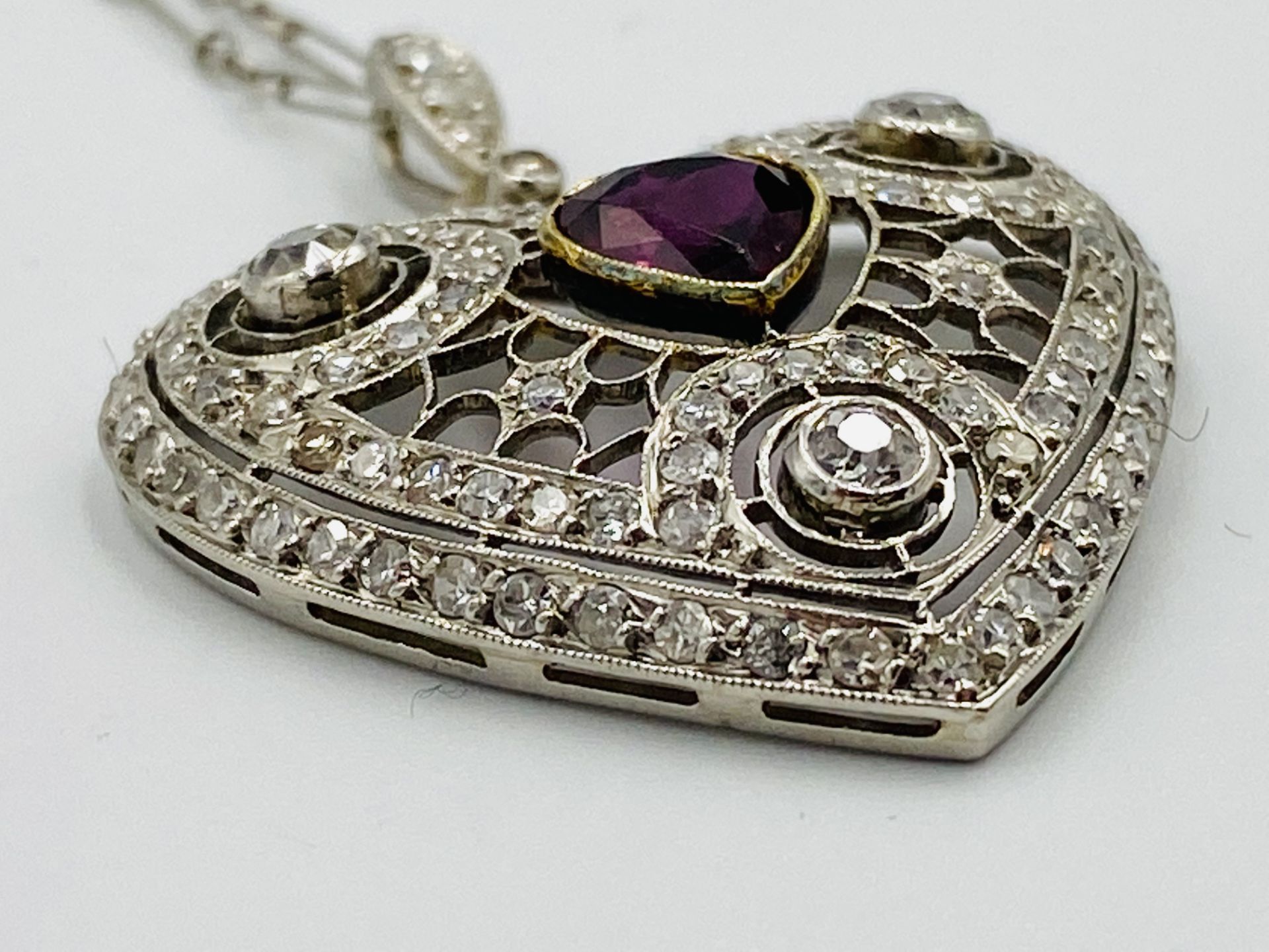 Edwardian white gold, ruby and diamond heart pendant with chain - Image 4 of 5