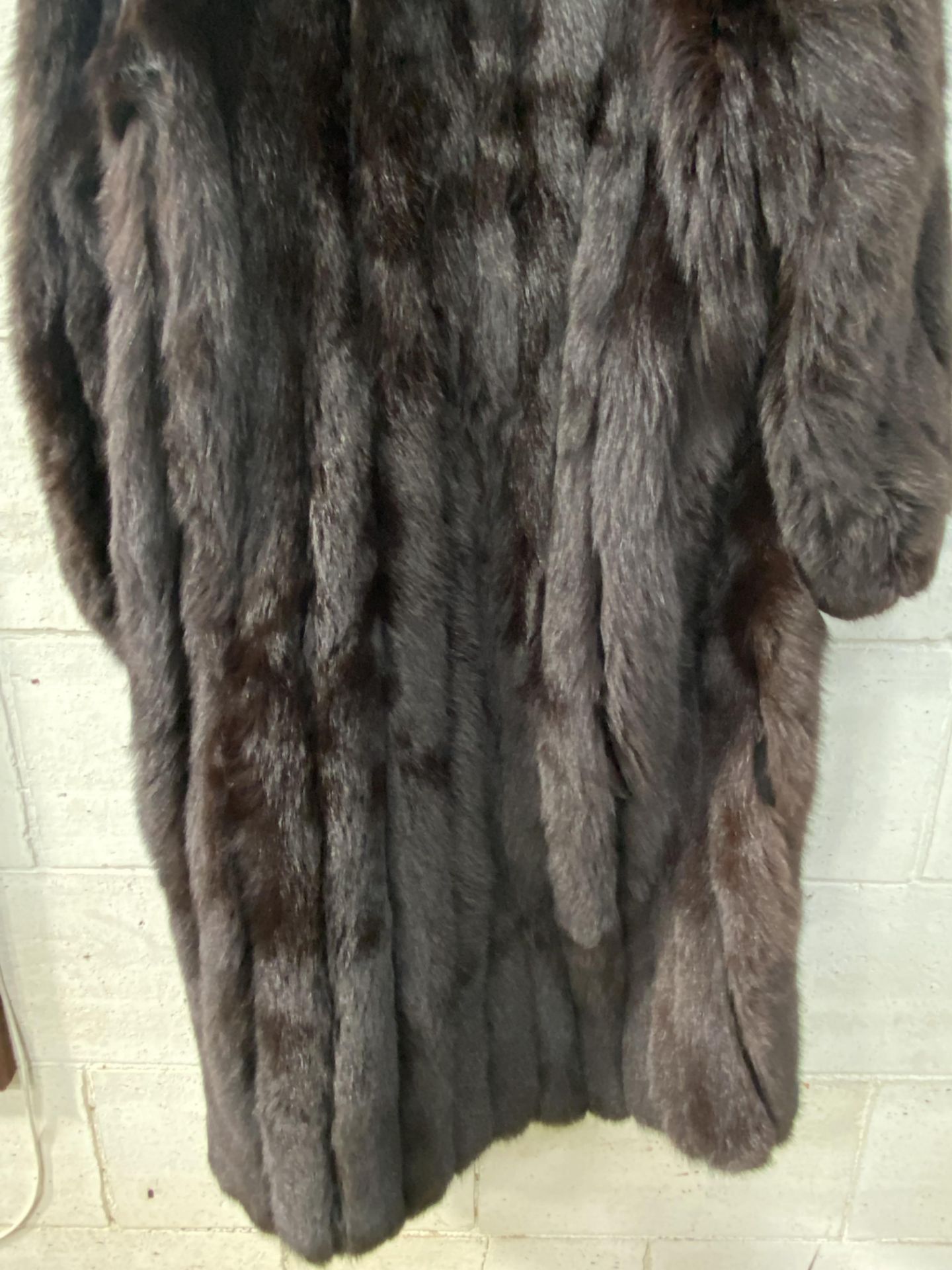 Full length fur coat - Image 6 of 6