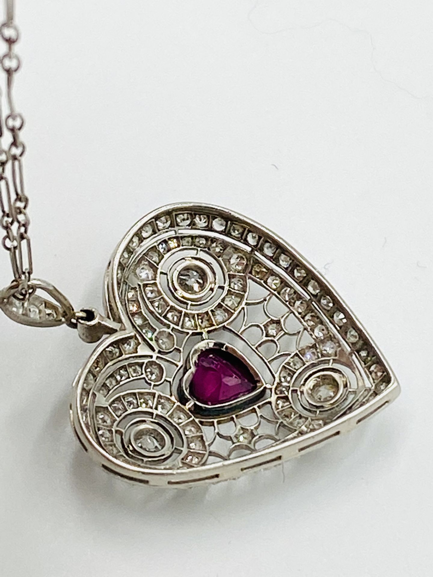 Edwardian white gold, ruby and diamond heart pendant with chain - Image 3 of 5