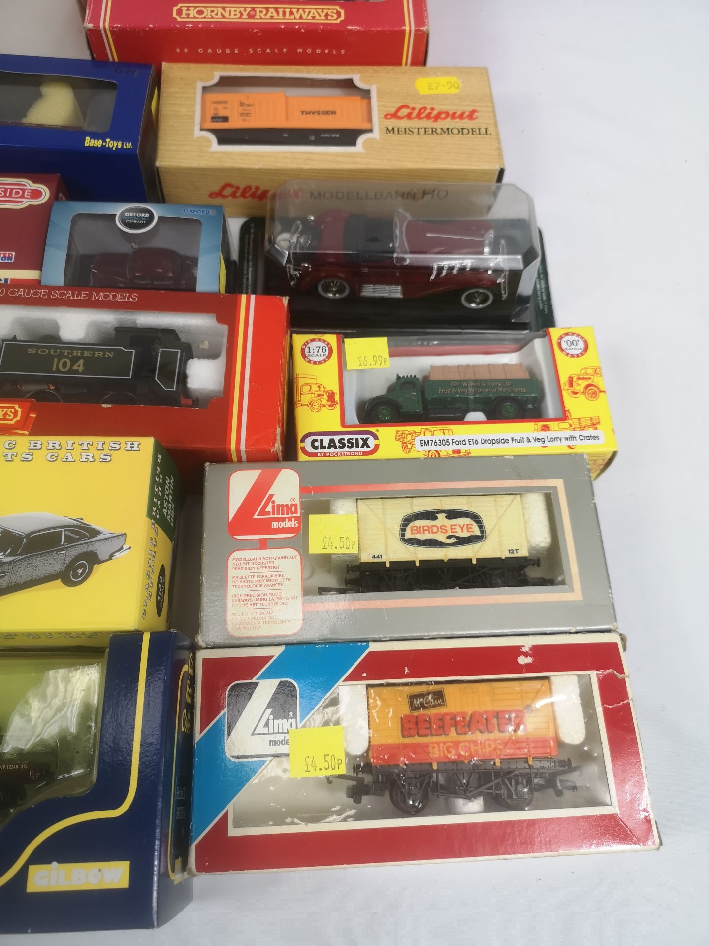 Quantity of boxed model vehicles - Image 3 of 9