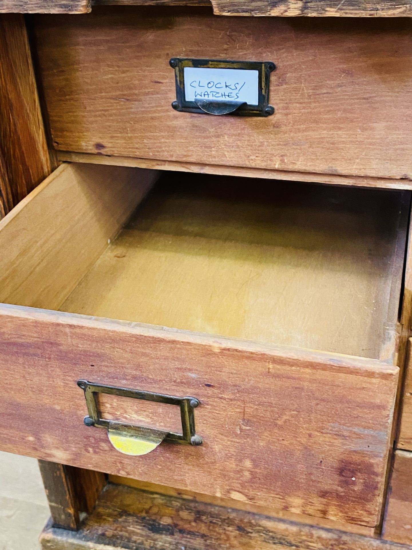Oak tambour fronted filing cabinet - Image 4 of 5