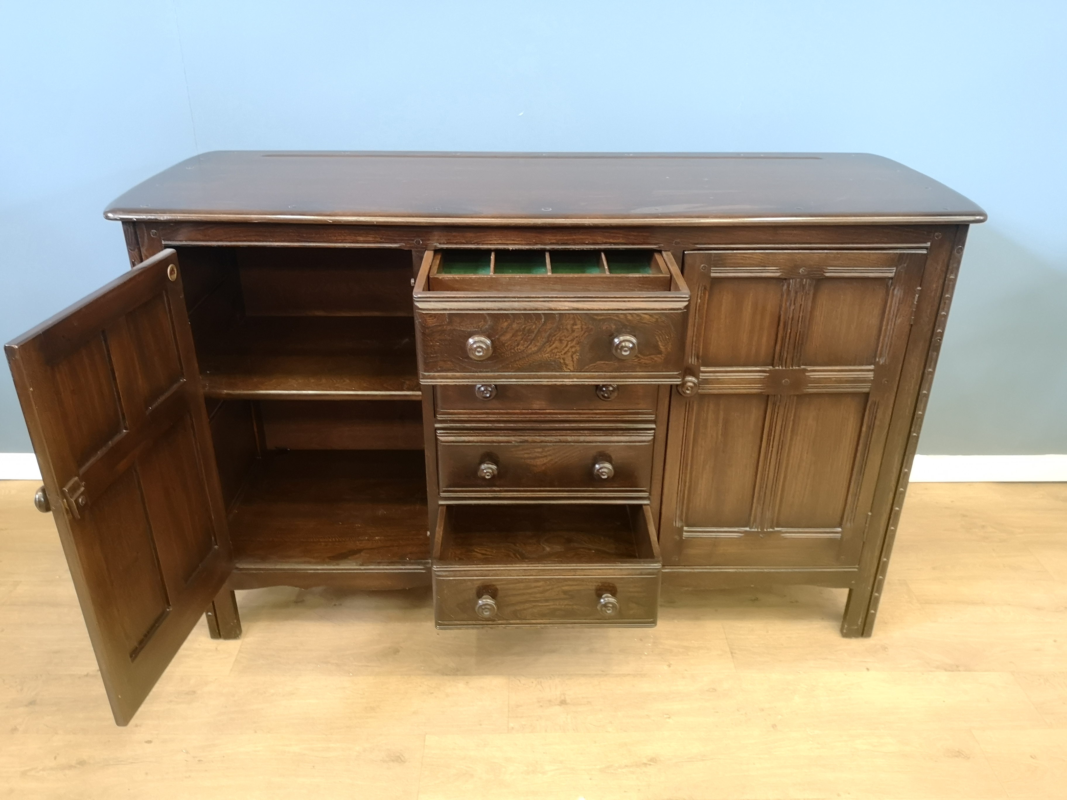 Ercol sideboard - Image 4 of 6