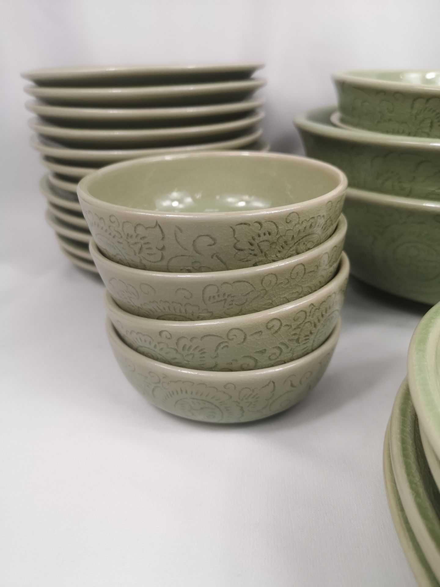 Celadon part dinner service - Image 4 of 6