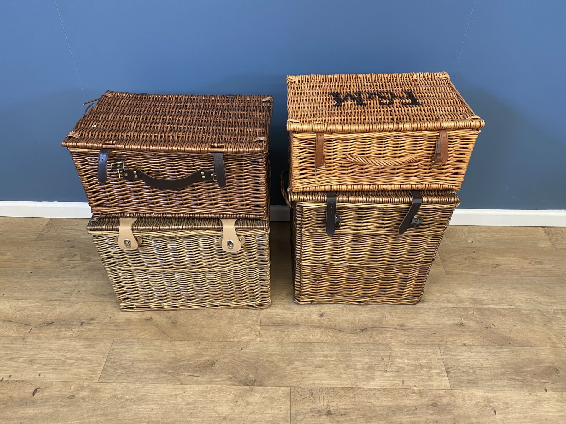 Quantity of wicker baskets - Image 2 of 5