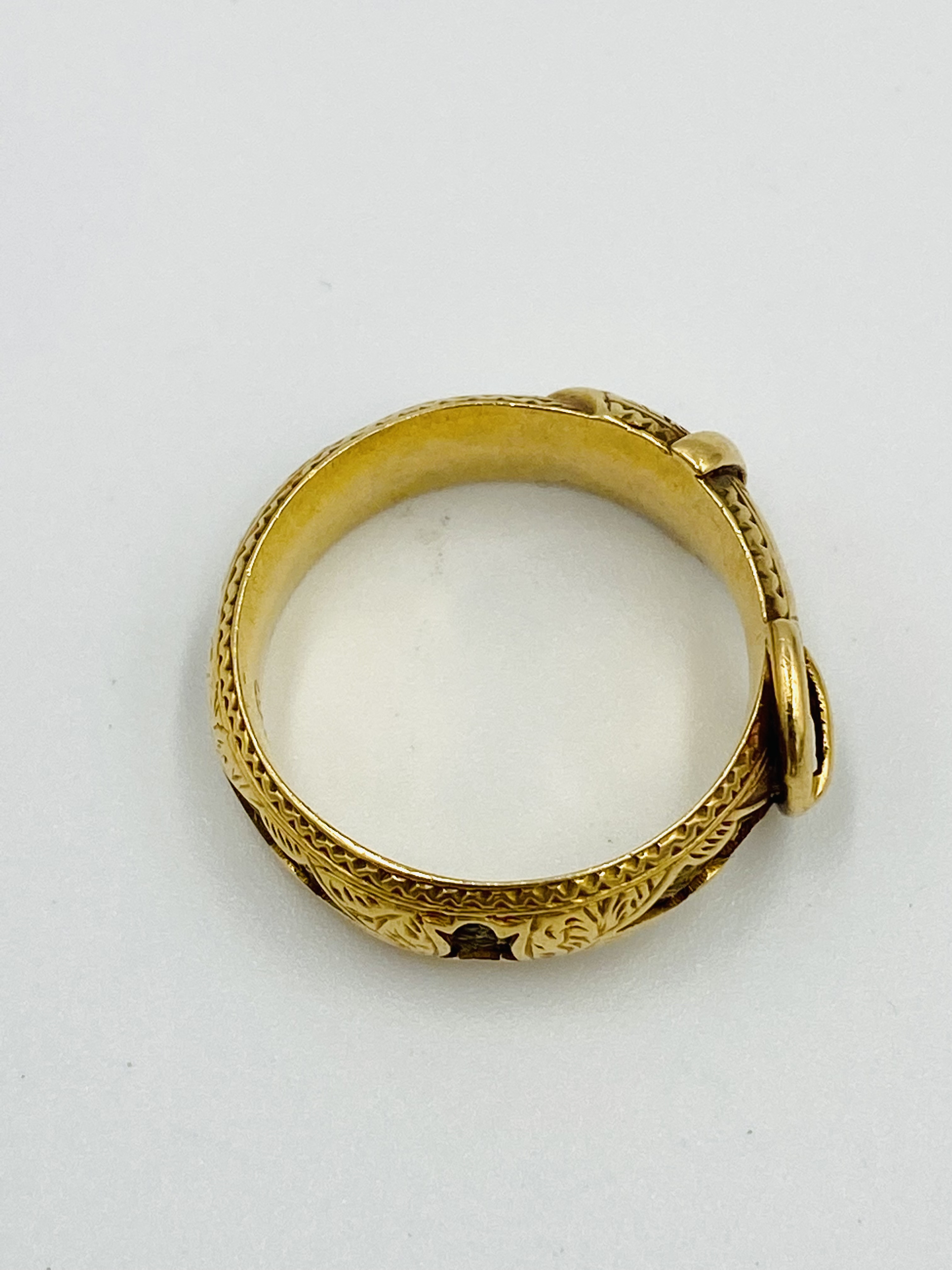 Victorian 18ct gold buckle ring - Image 4 of 4