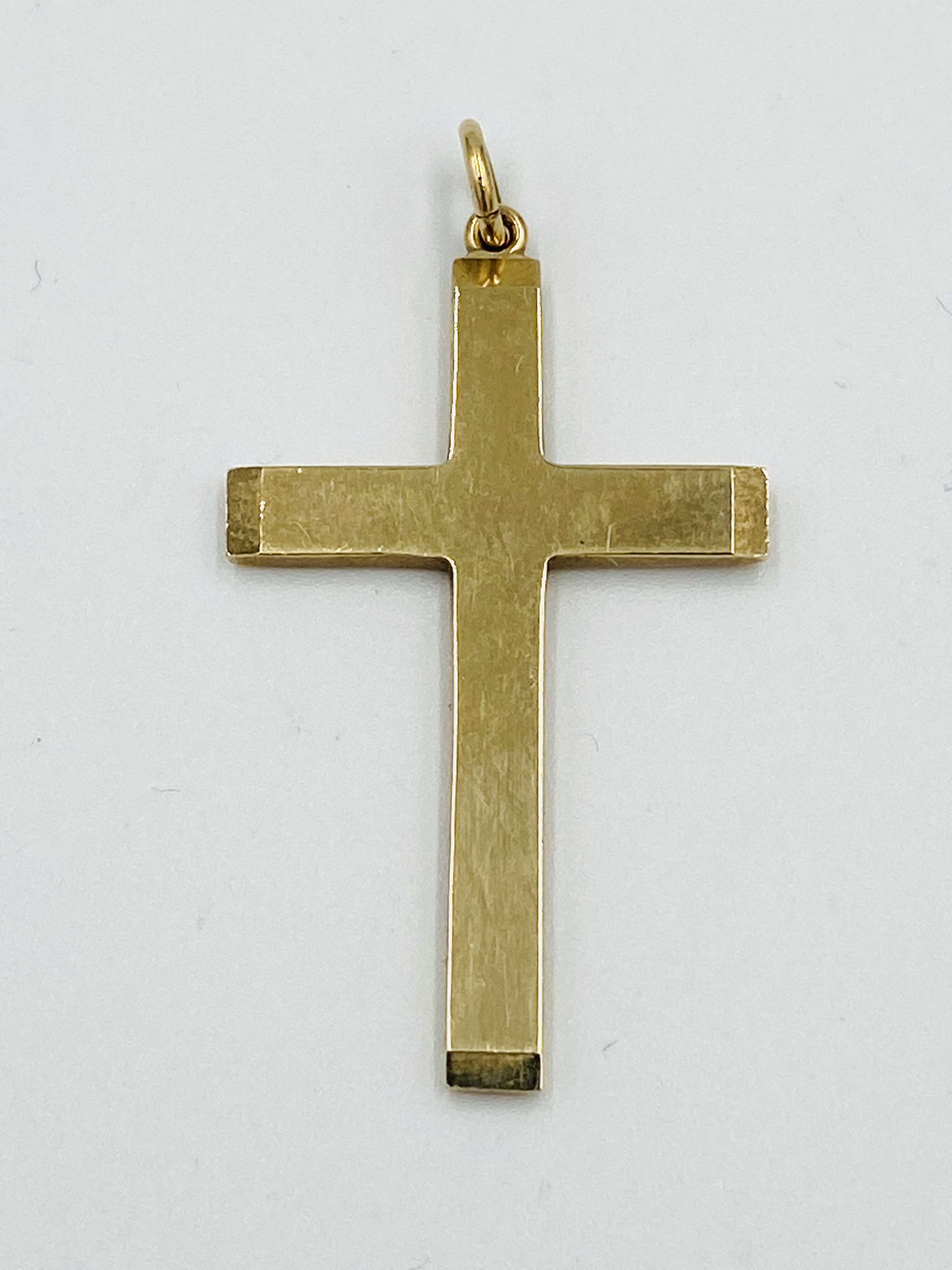 9ct gold cross pendant