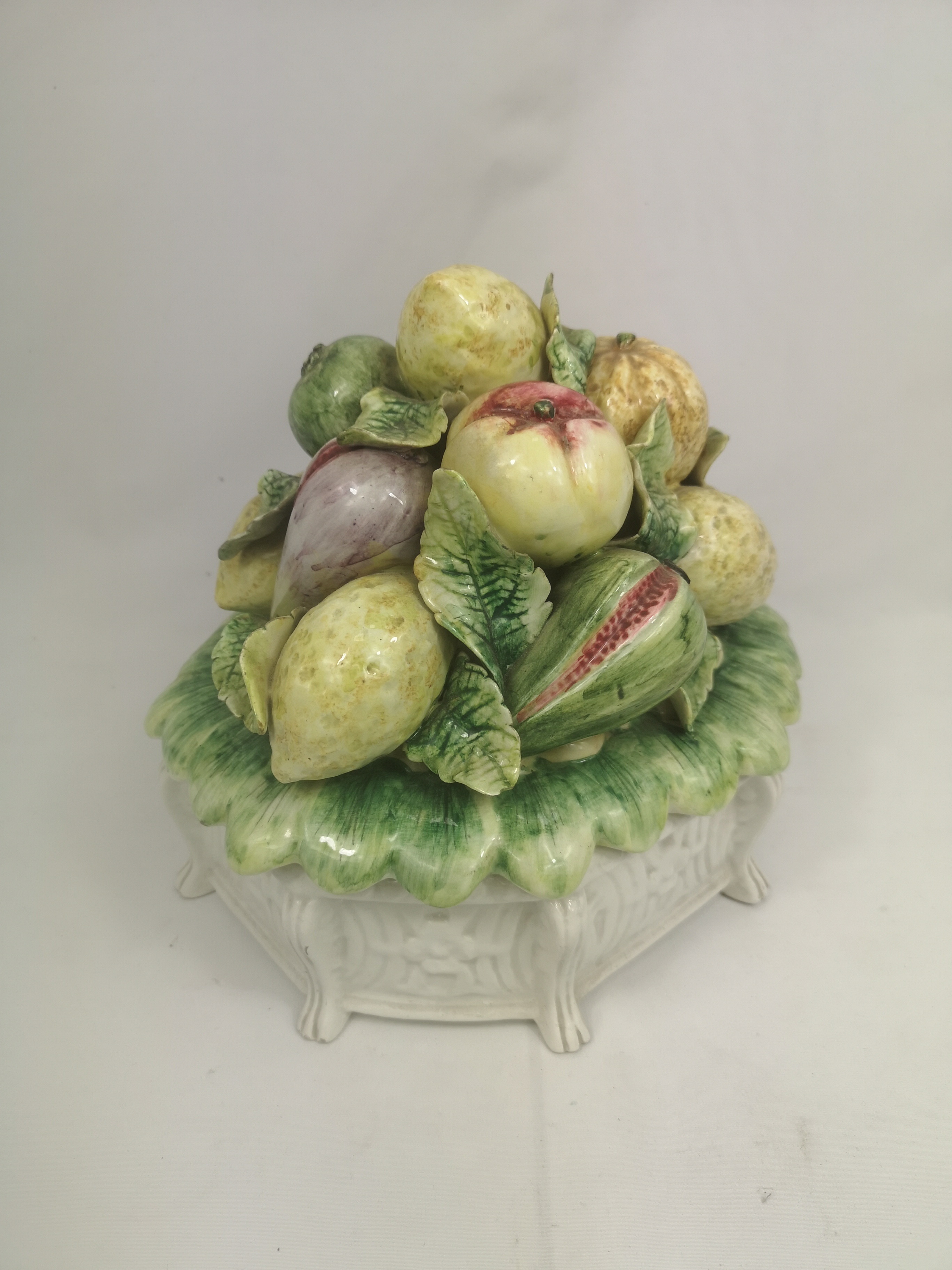 Italian majolica tureen - Image 6 of 6