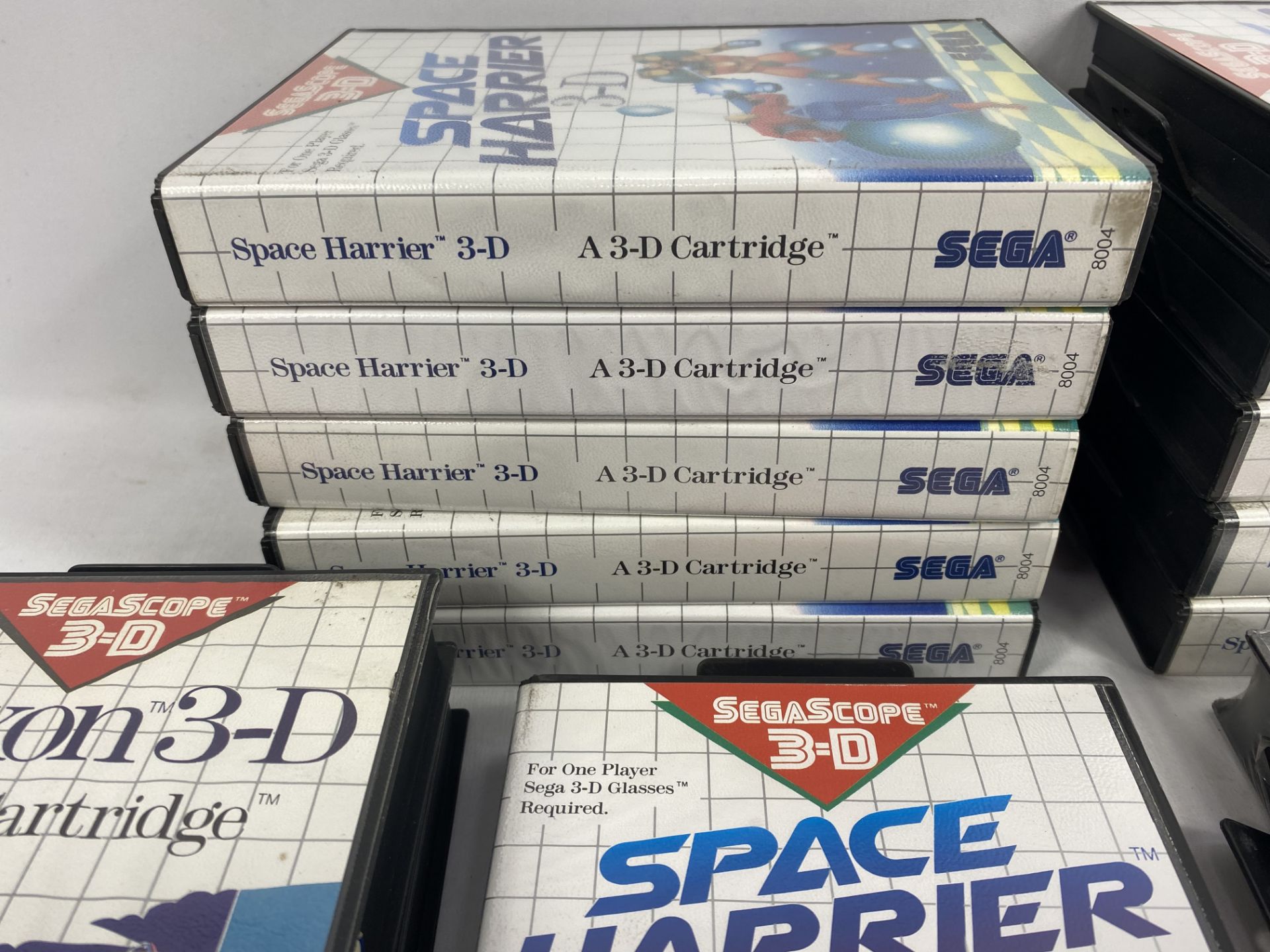 Seventeen Sega 3D cartridge games - Image 2 of 5