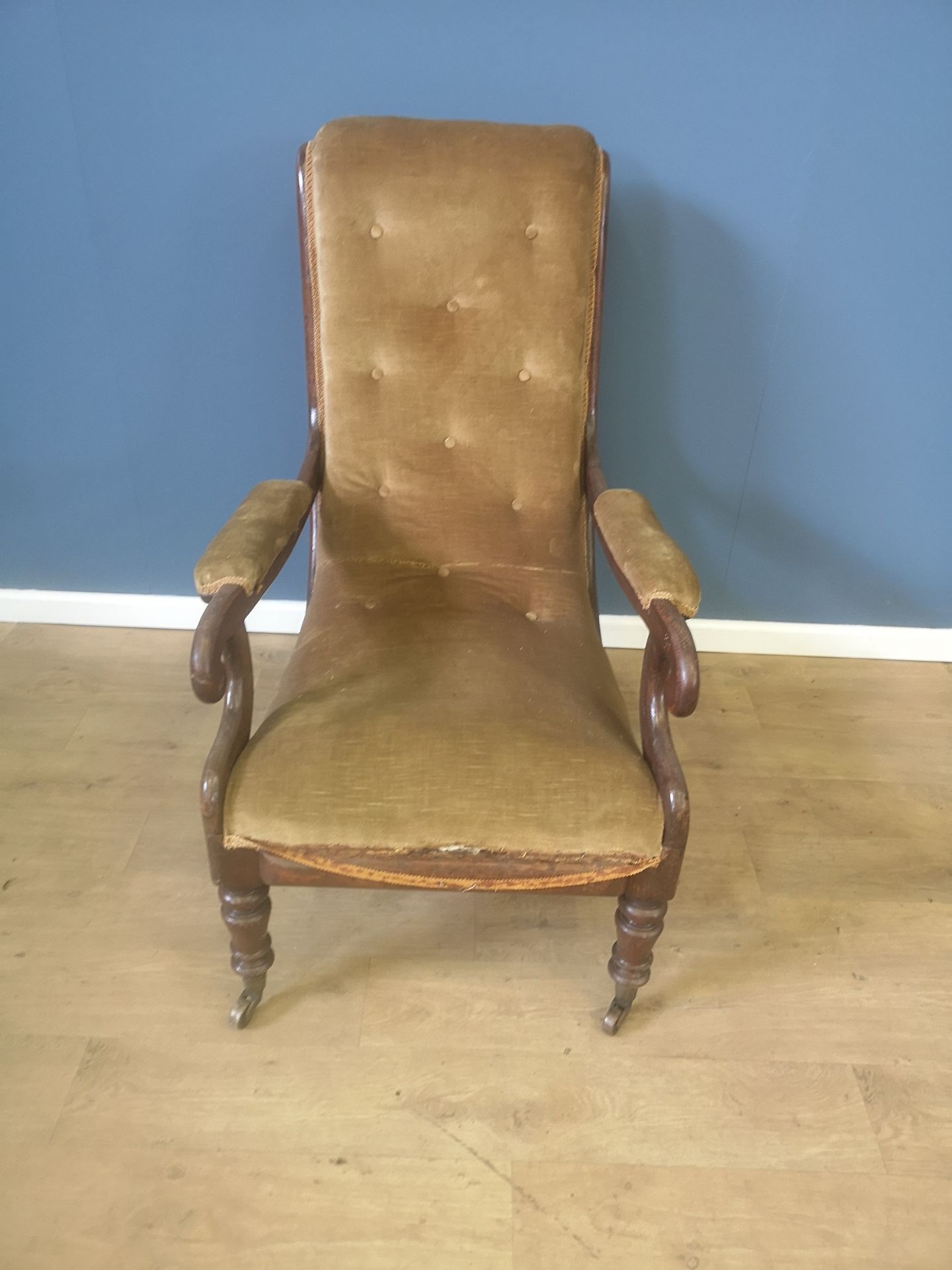 Mahogany slipper shaped armchair