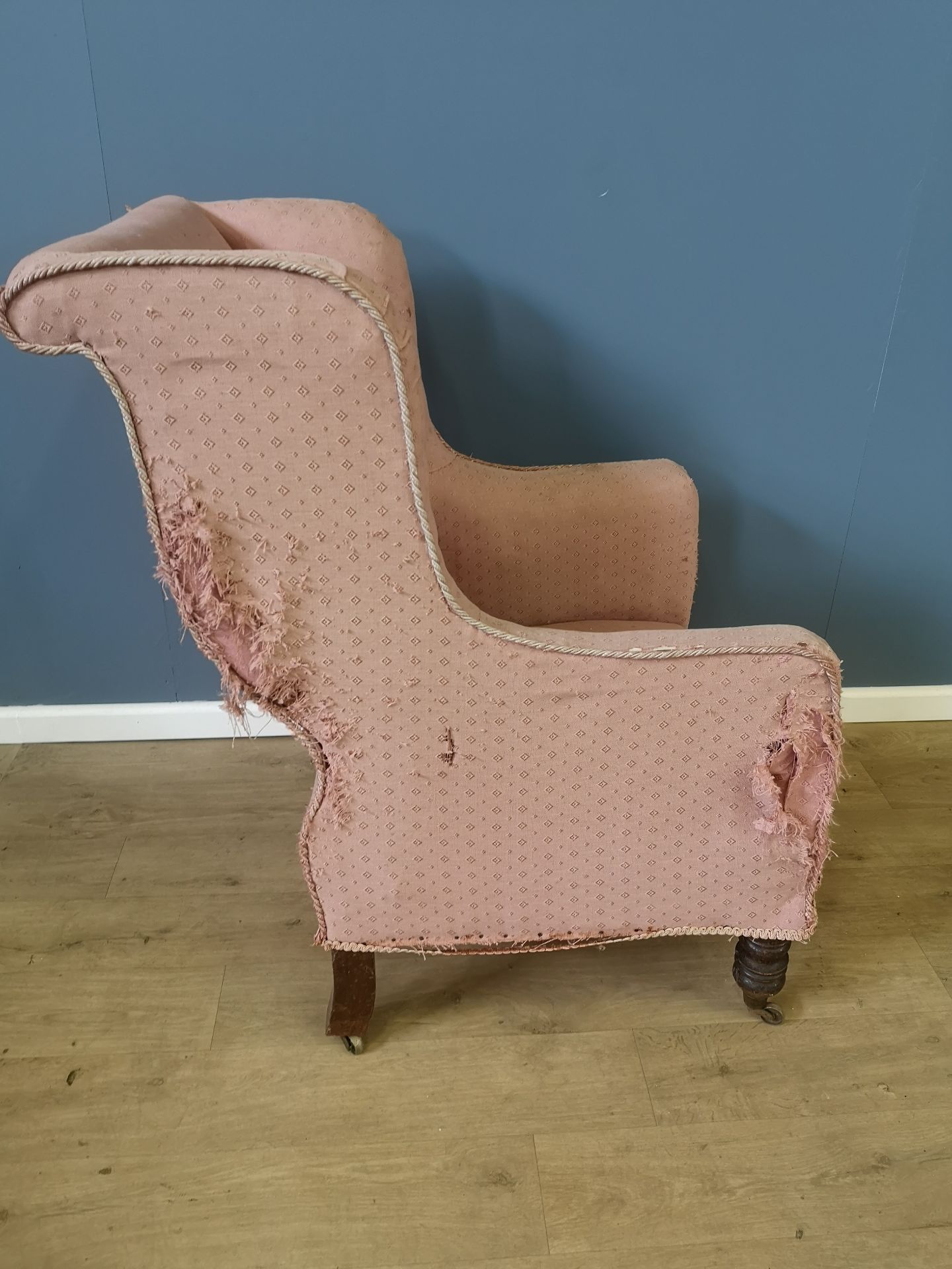 Upholstered wingback armchair - Image 4 of 4