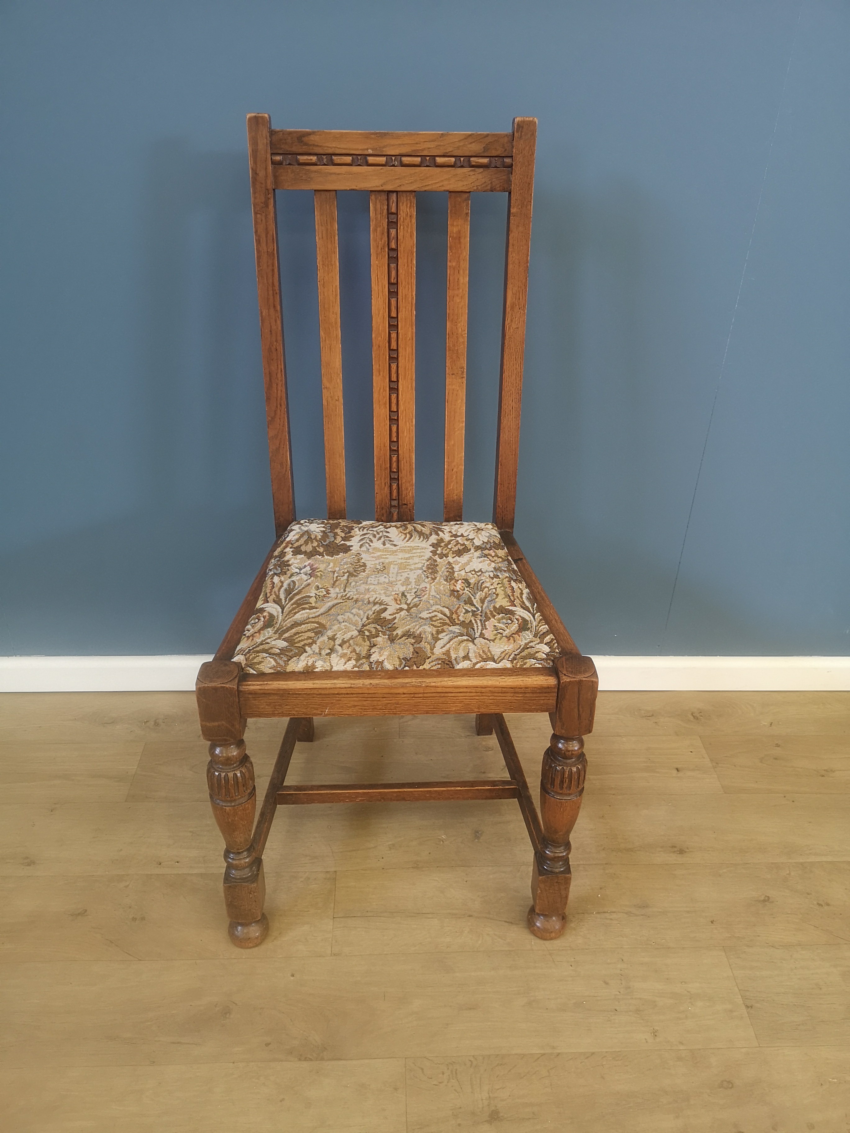 Two oak framed chairs - Image 2 of 4