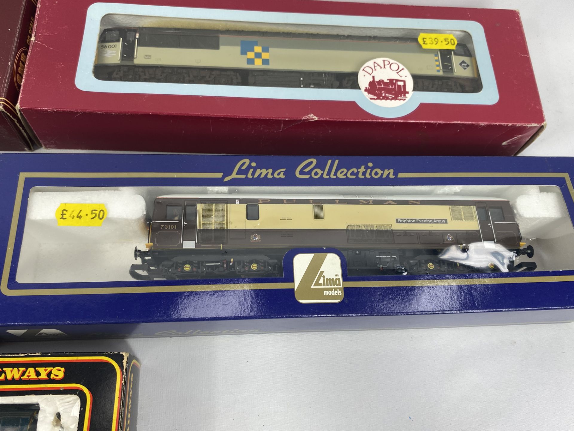 Three boxed 00 gauge diesel locomotives and other items - Image 5 of 7