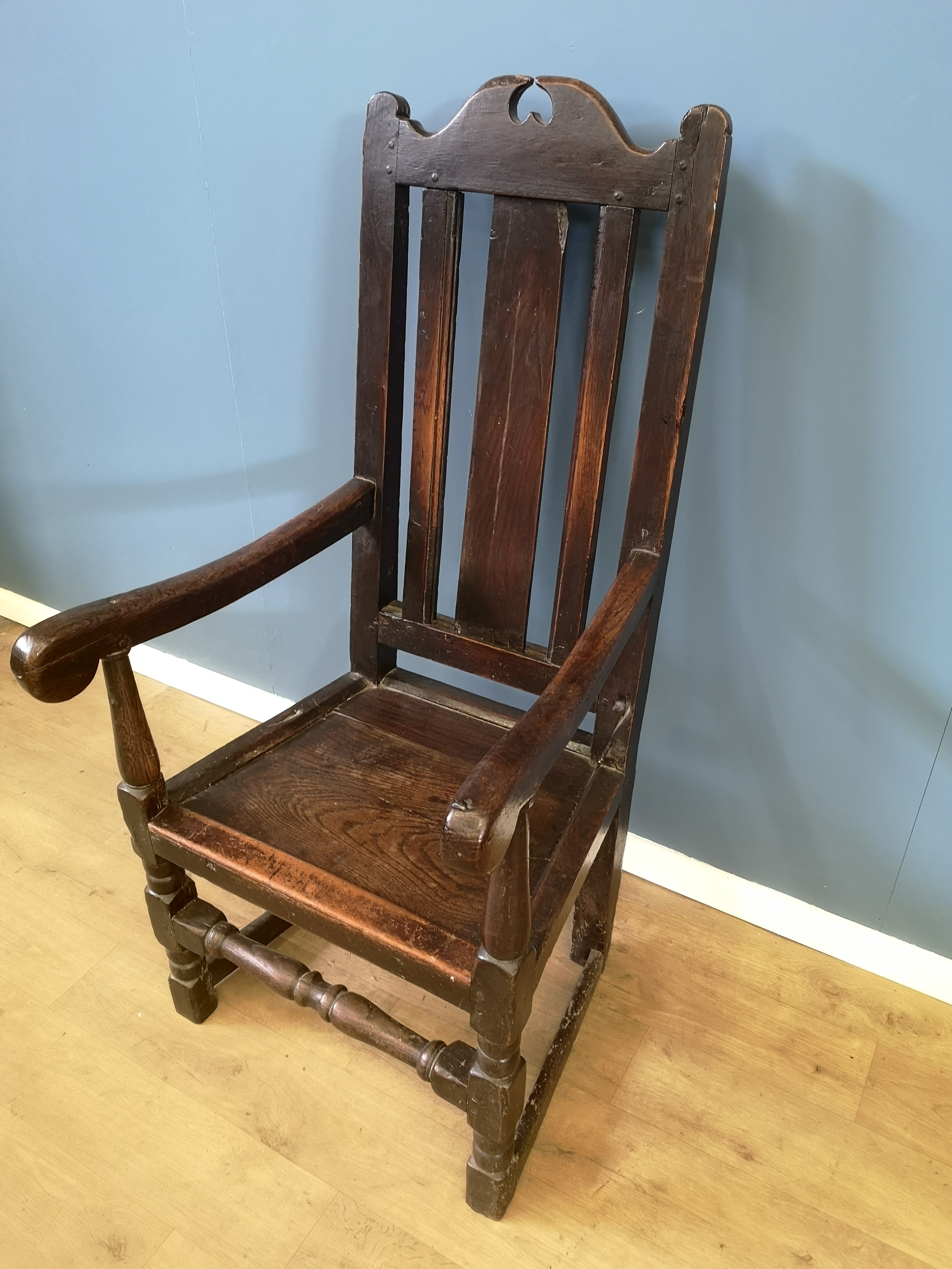 Oak and elm rail back armchair - Image 3 of 5