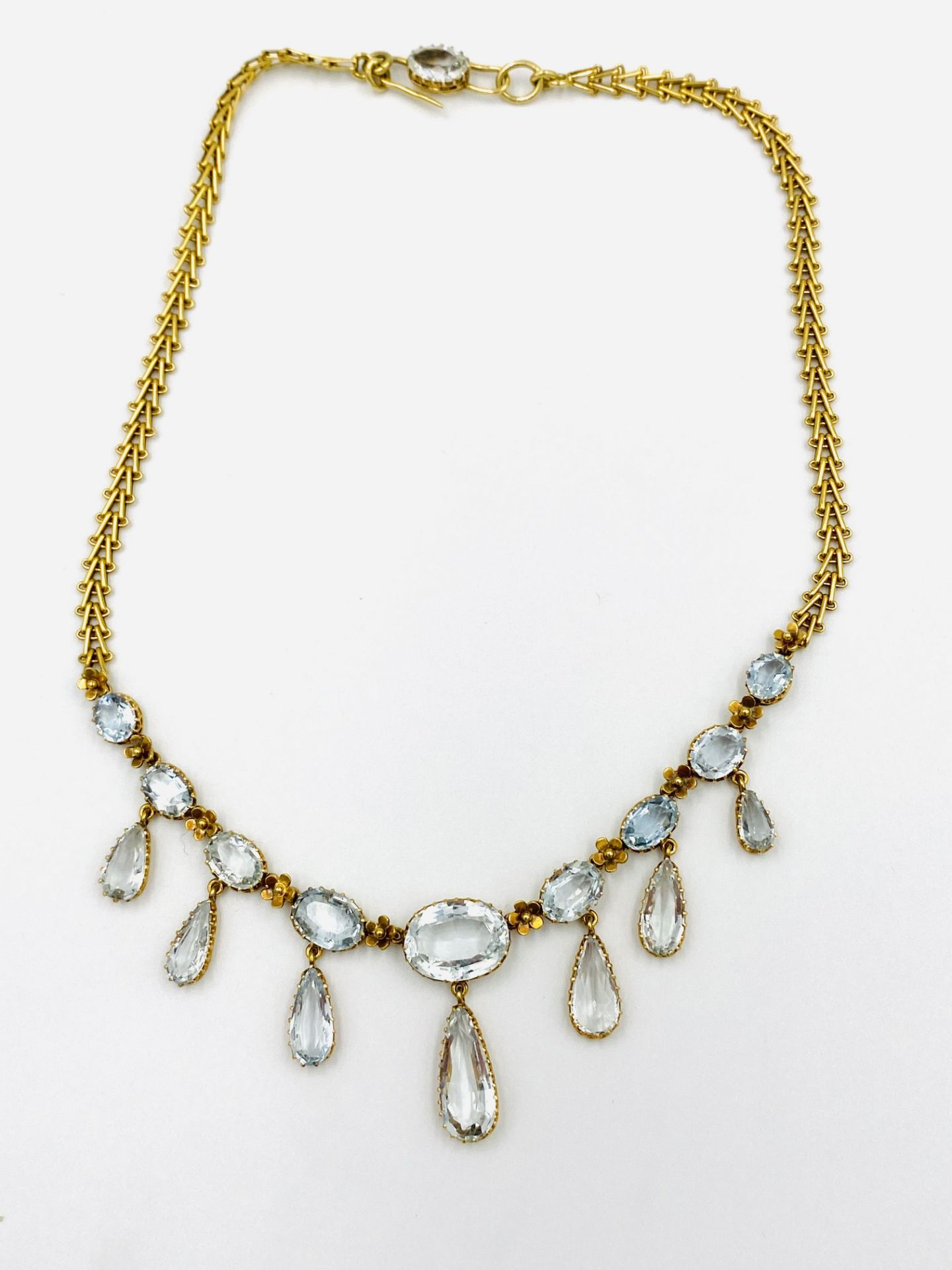 18ct gold and aquamarine necklace by Mrs. Newman - Image 2 of 6