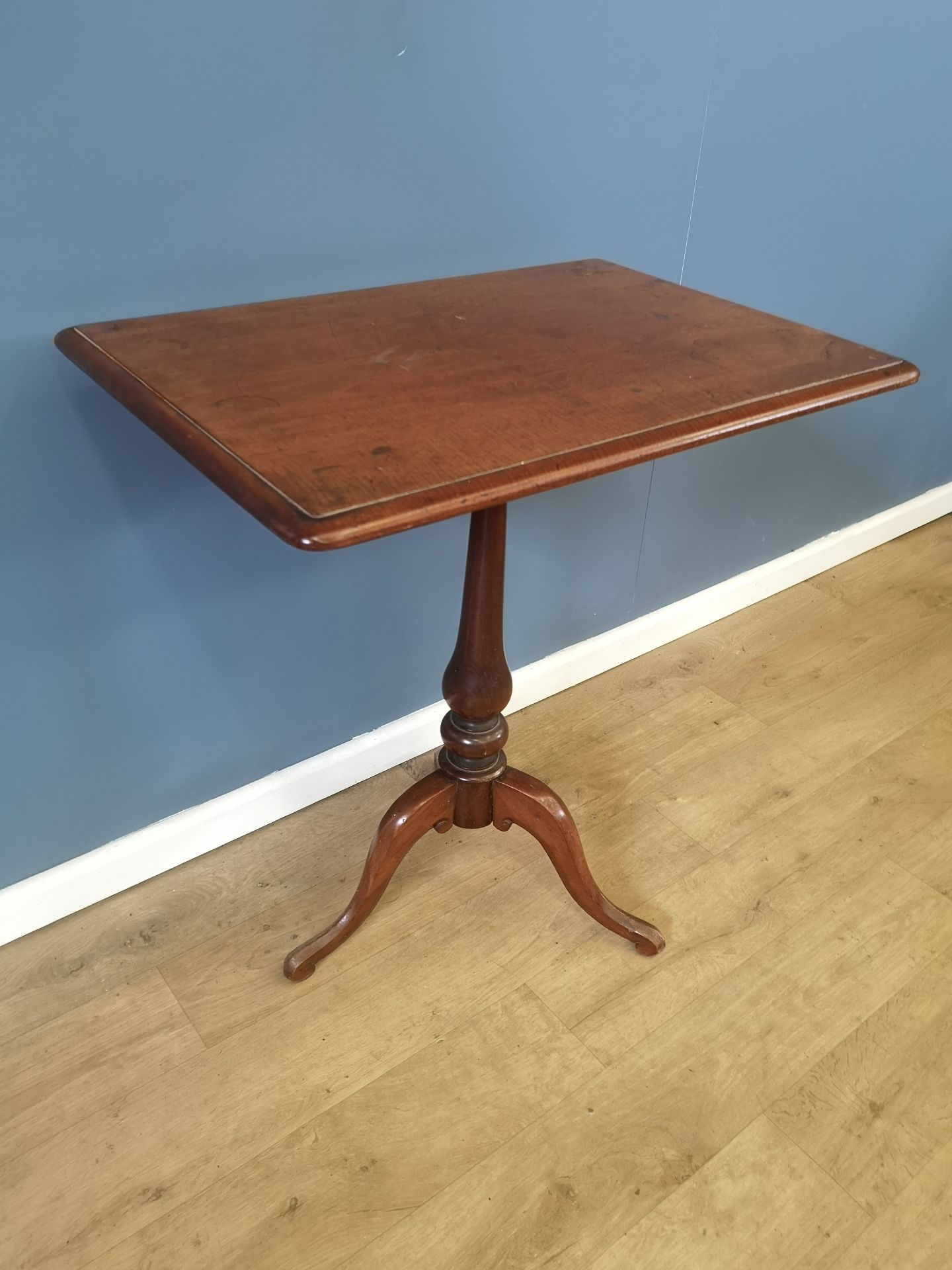 Victorian mahogany side table - Image 3 of 4