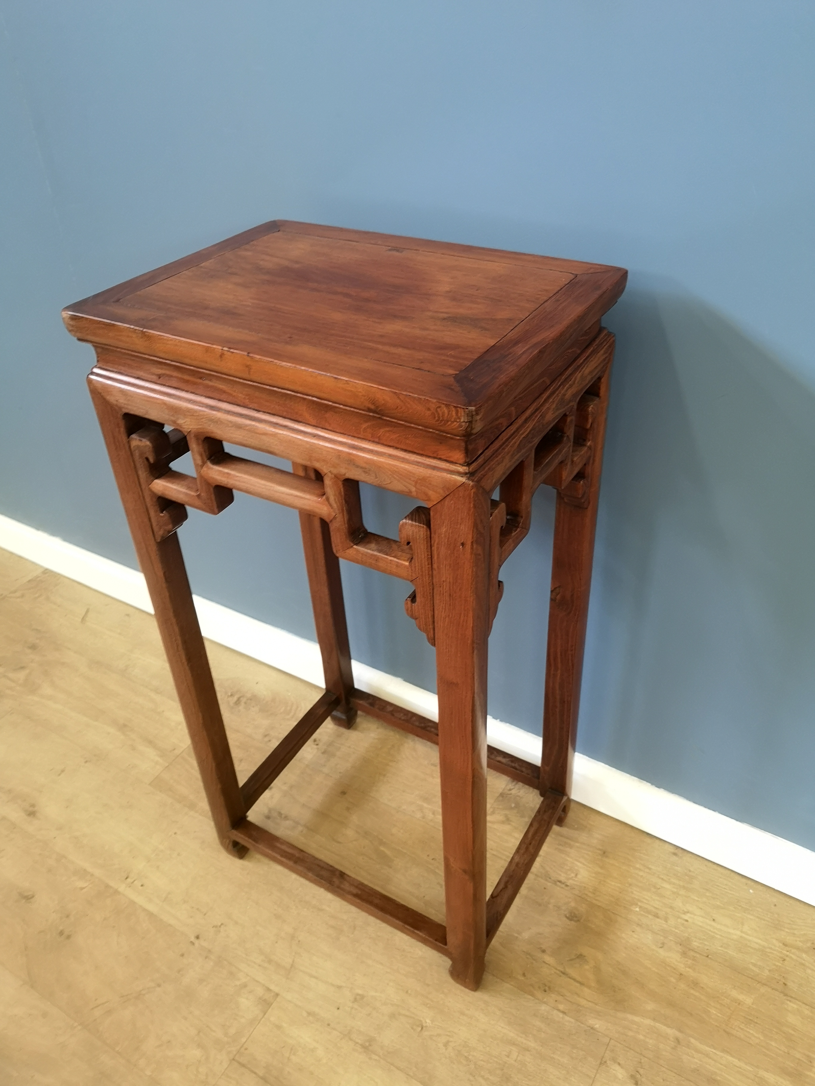 Oriental style side table - Image 4 of 5