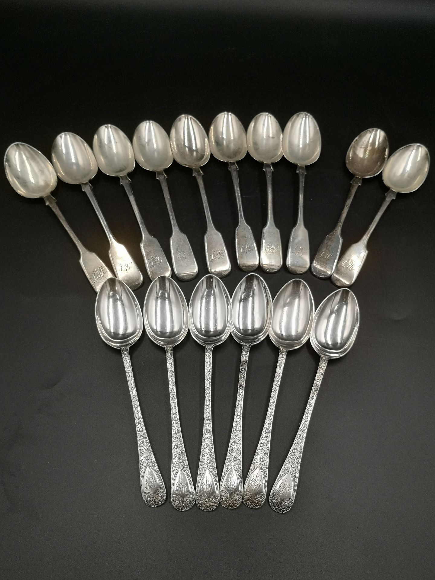 Ten Victorian silver spoons together with other silver spoons - Image 3 of 6