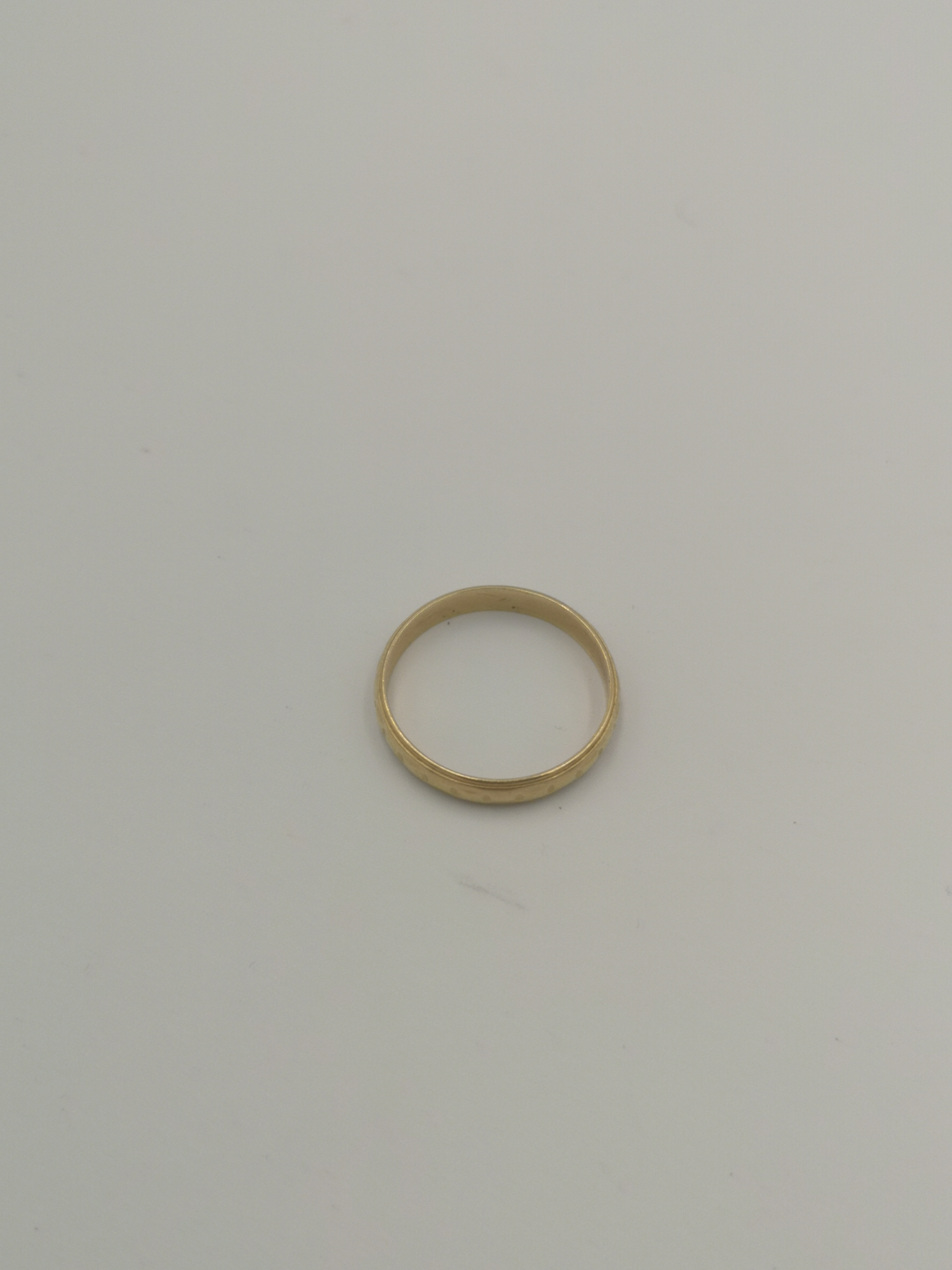 18ct gold band - Image 3 of 4