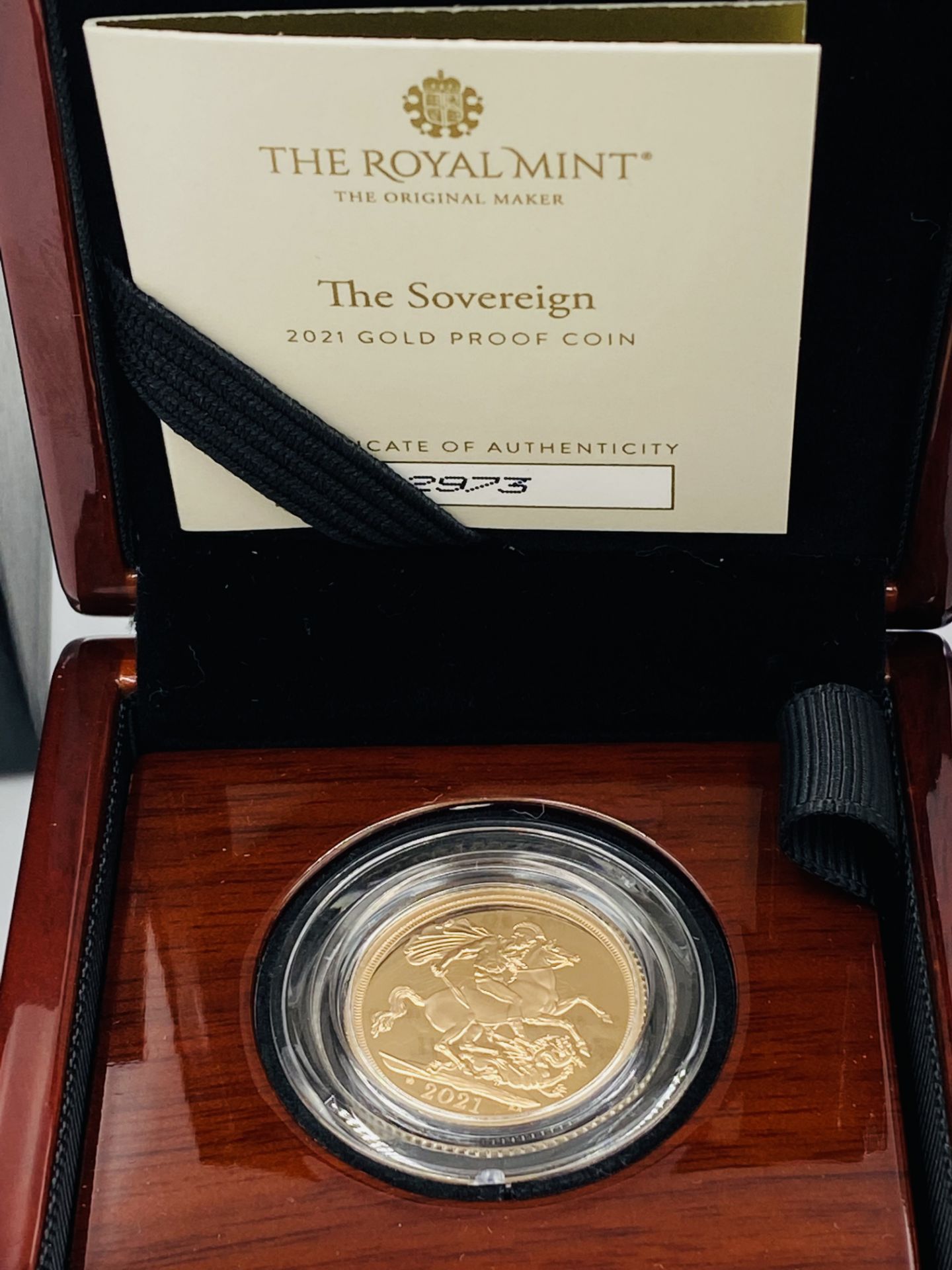 Royal Mint 2021 limited edition 22ct gold proof sovereign - Image 2 of 4