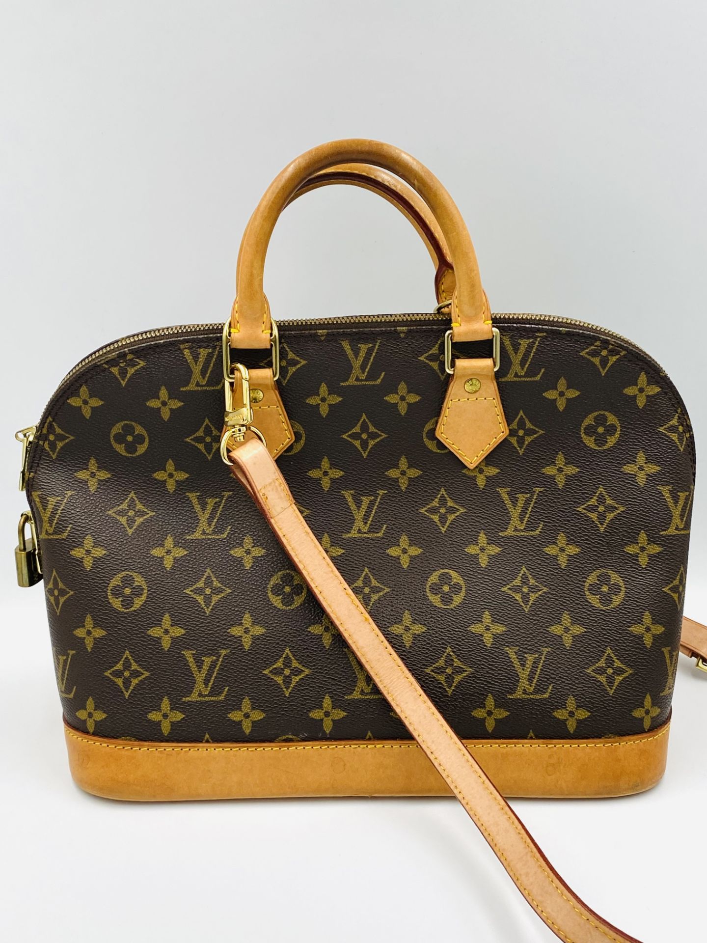 Louis Vuitton Alma handbag in monogram canvas - Image 4 of 7