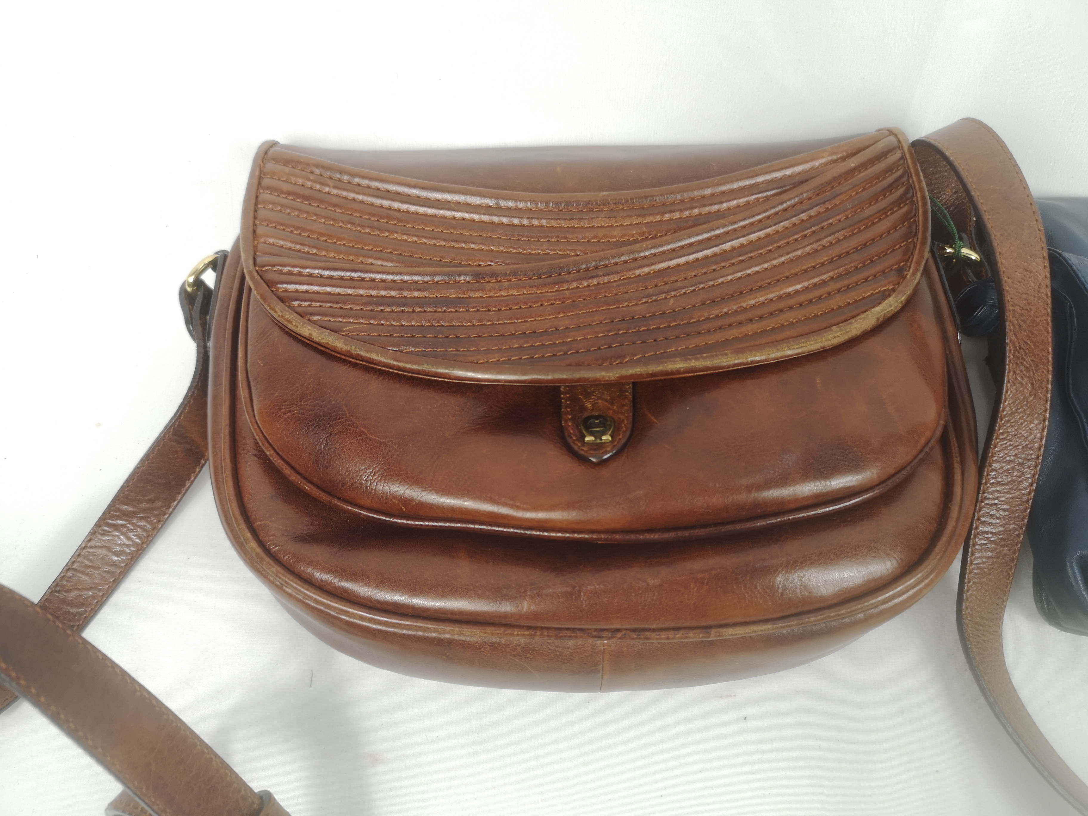Brown leather cartridge style shoulder bag together with a blue Emy bag - Image 2 of 5
