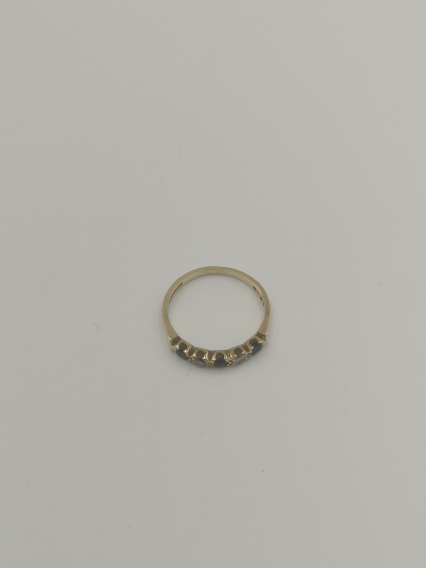 9ct gold, diamond and green stone ring - Image 2 of 4