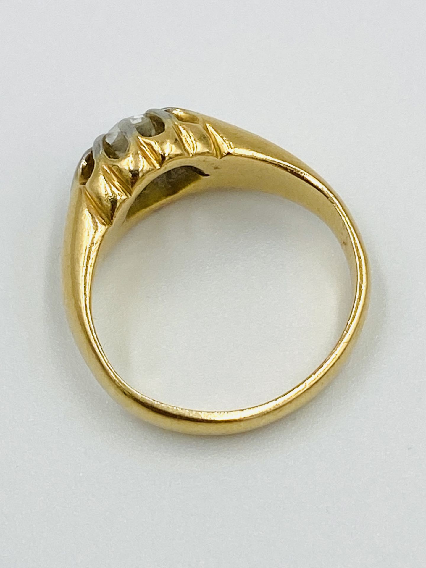 18ct gold ring set with an old cut diamond - Image 3 of 4