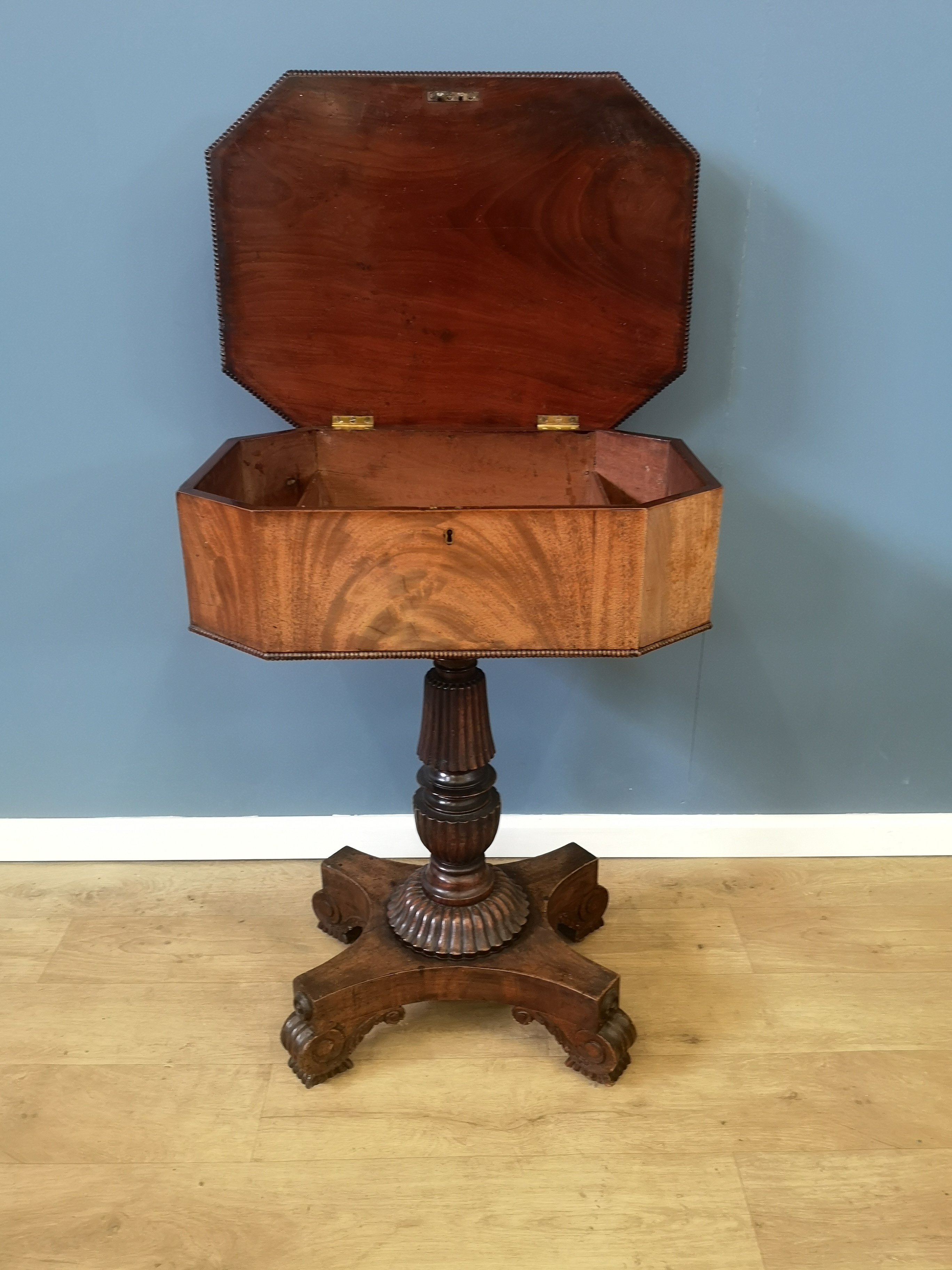 Victorian mahogany workbox - Image 3 of 5