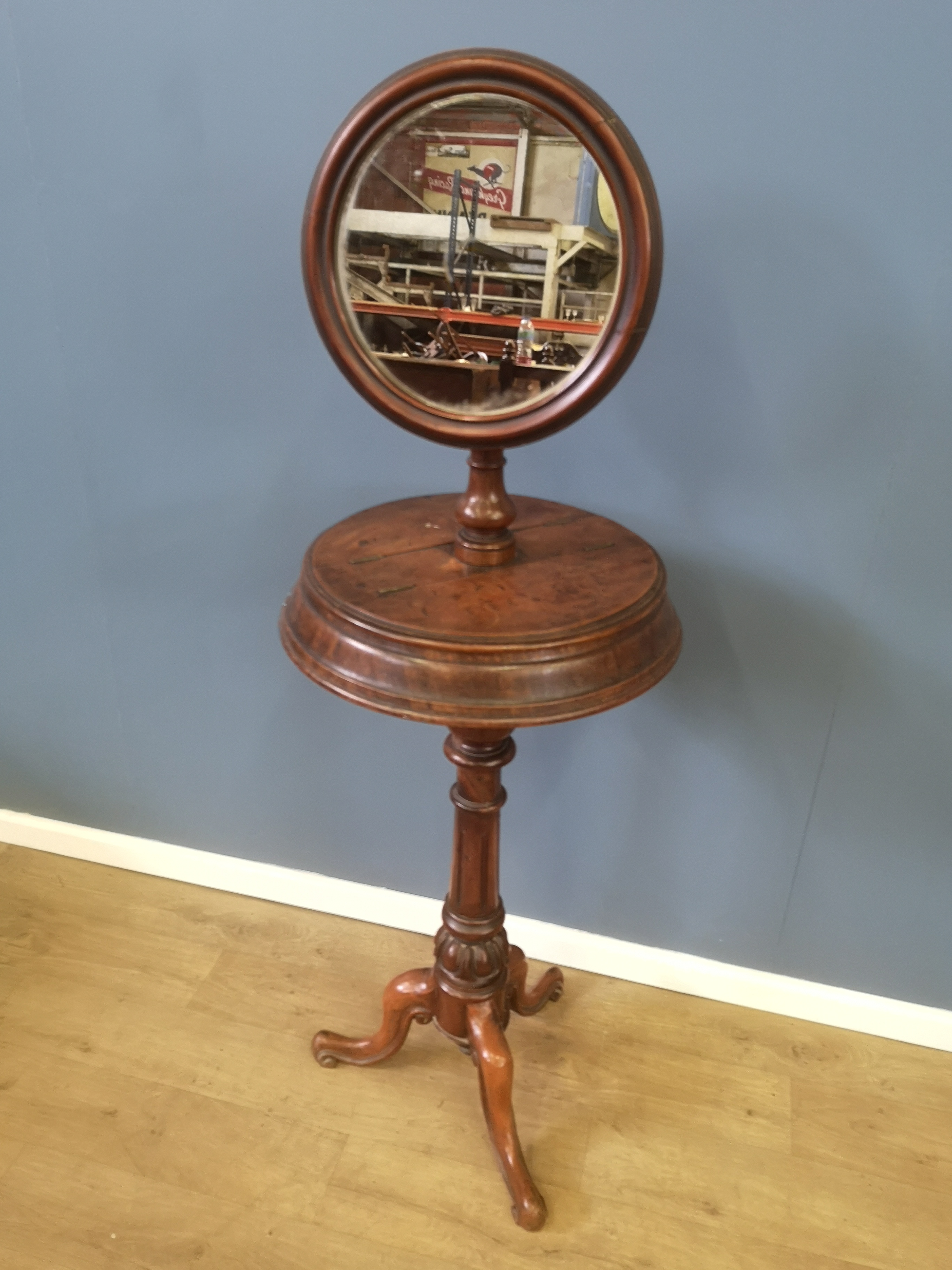 Victorian shaving stand