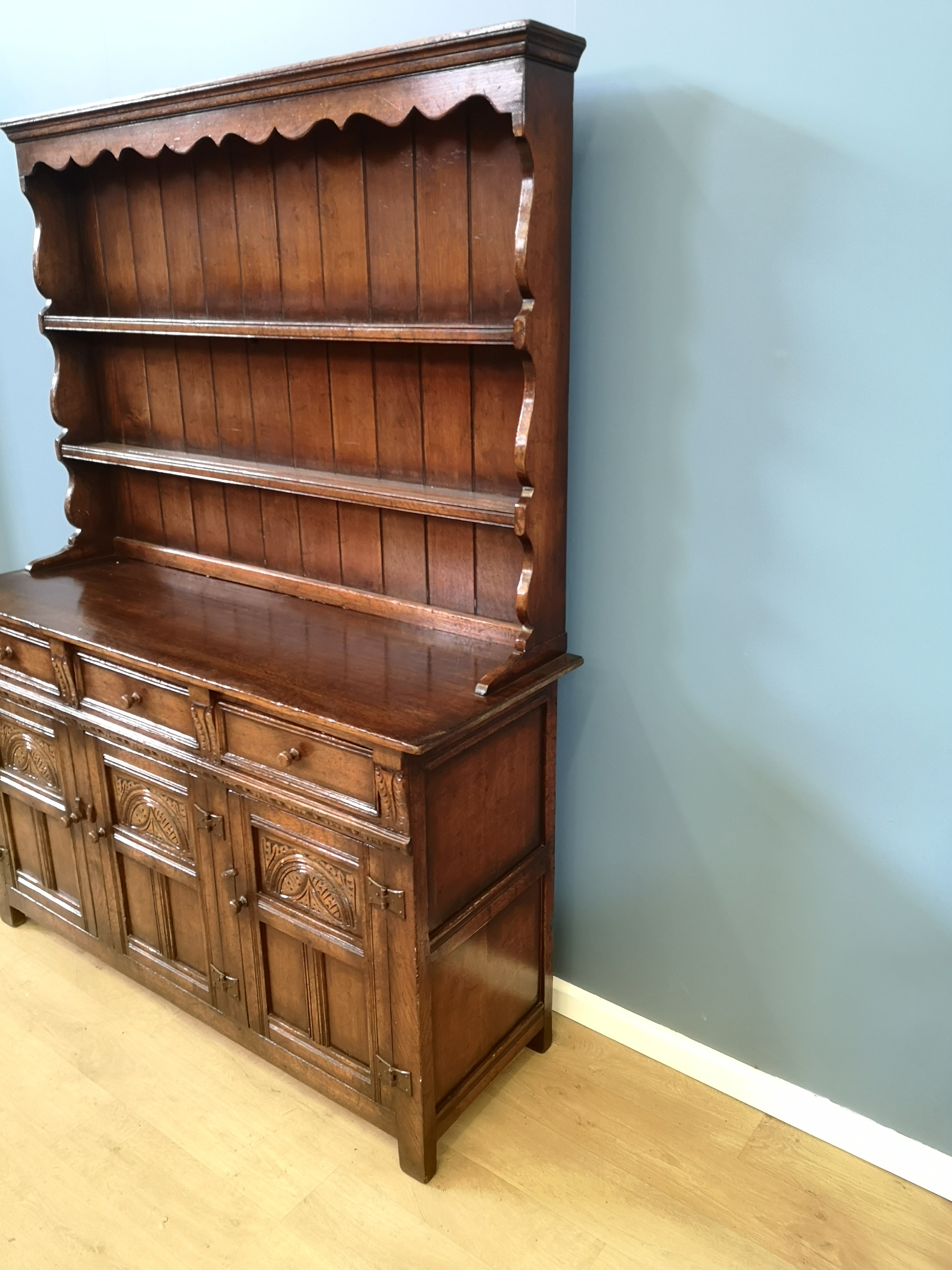 Oak dresser - Image 8 of 8