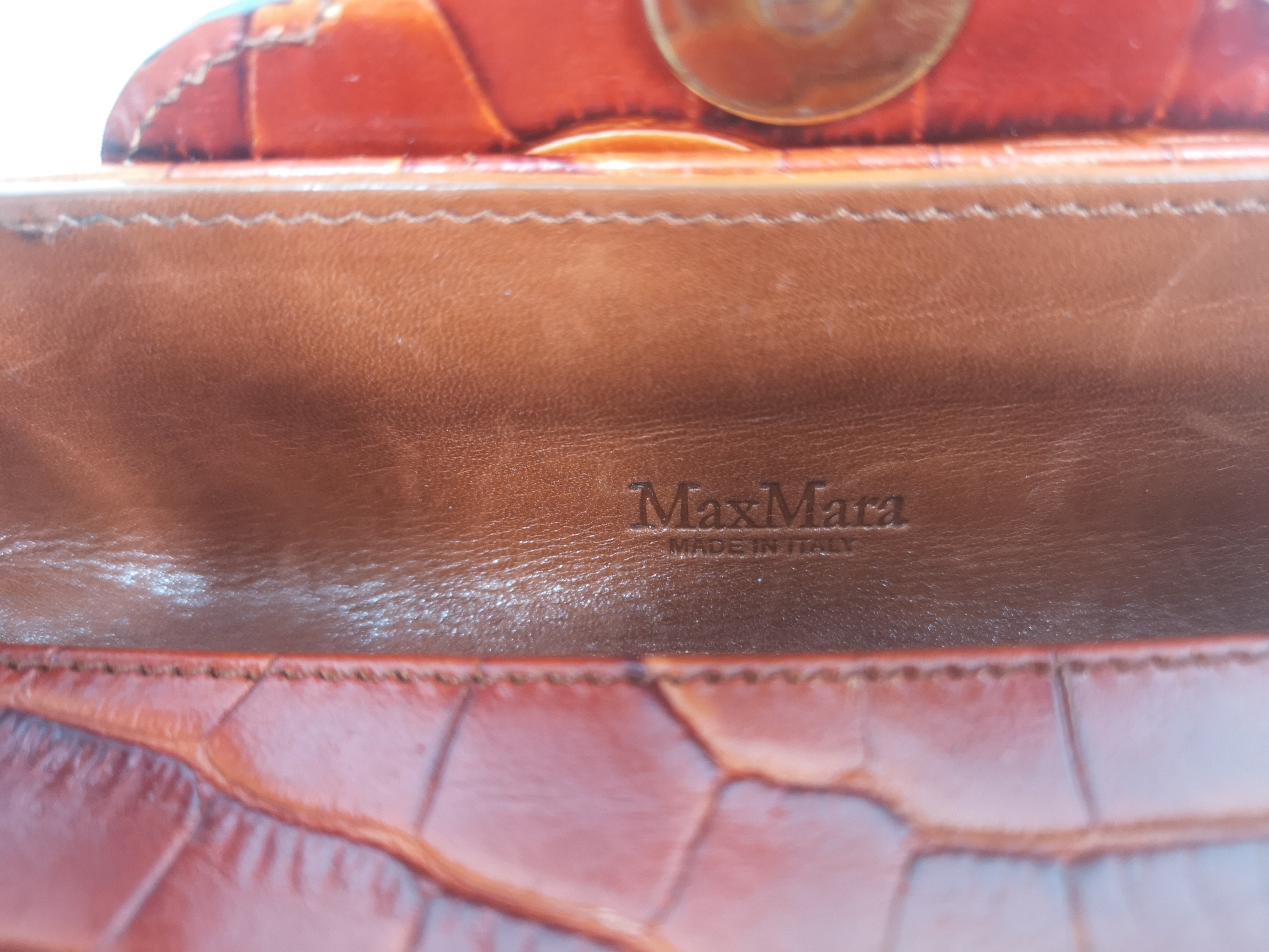 Max Mara pressed leather shoulder bag - Image 3 of 6