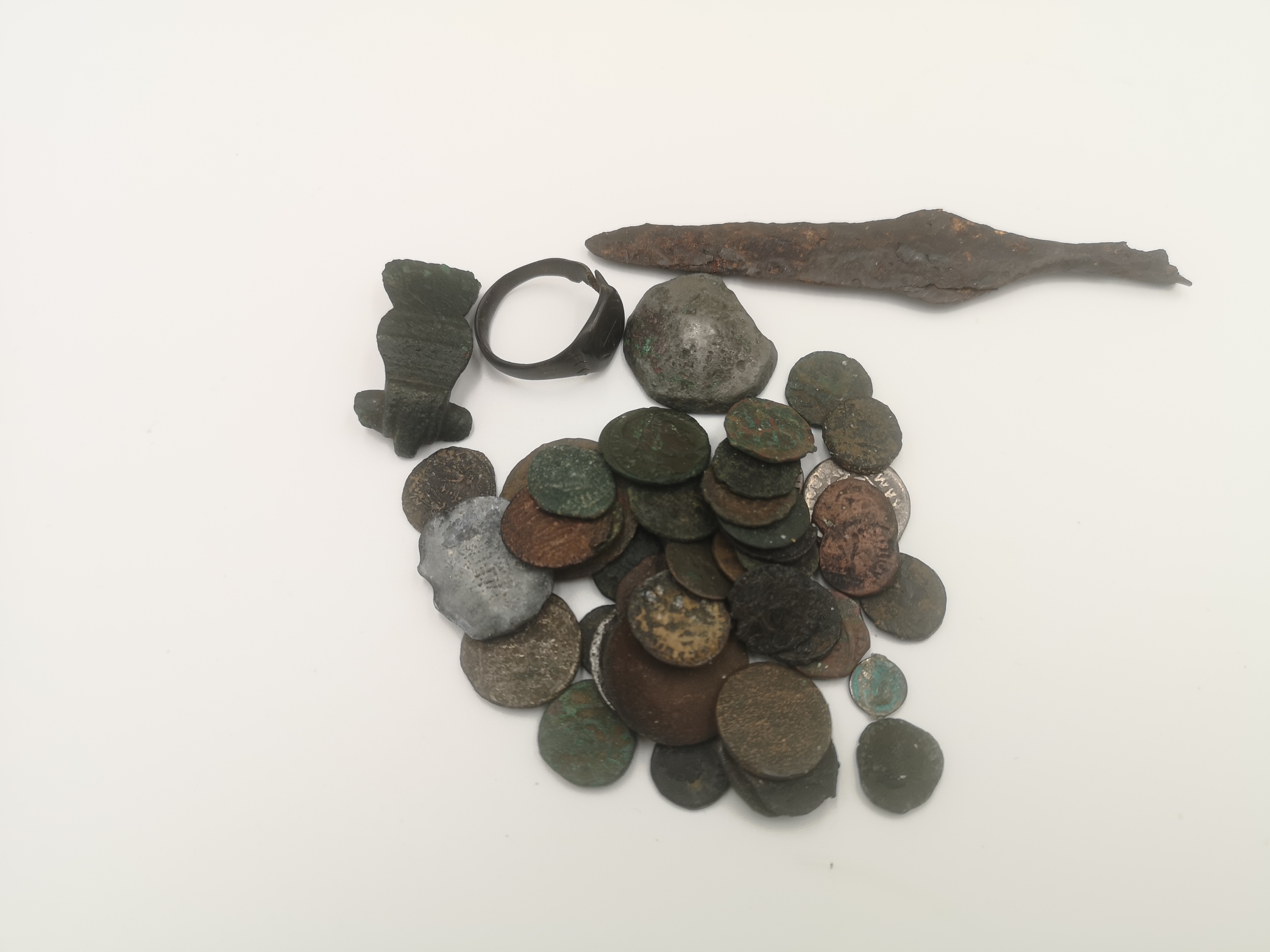 Quantity of Roman artifacts - Image 4 of 5