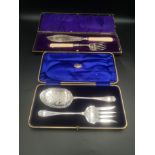 Silver serving set, together with a pair of silver fish servers