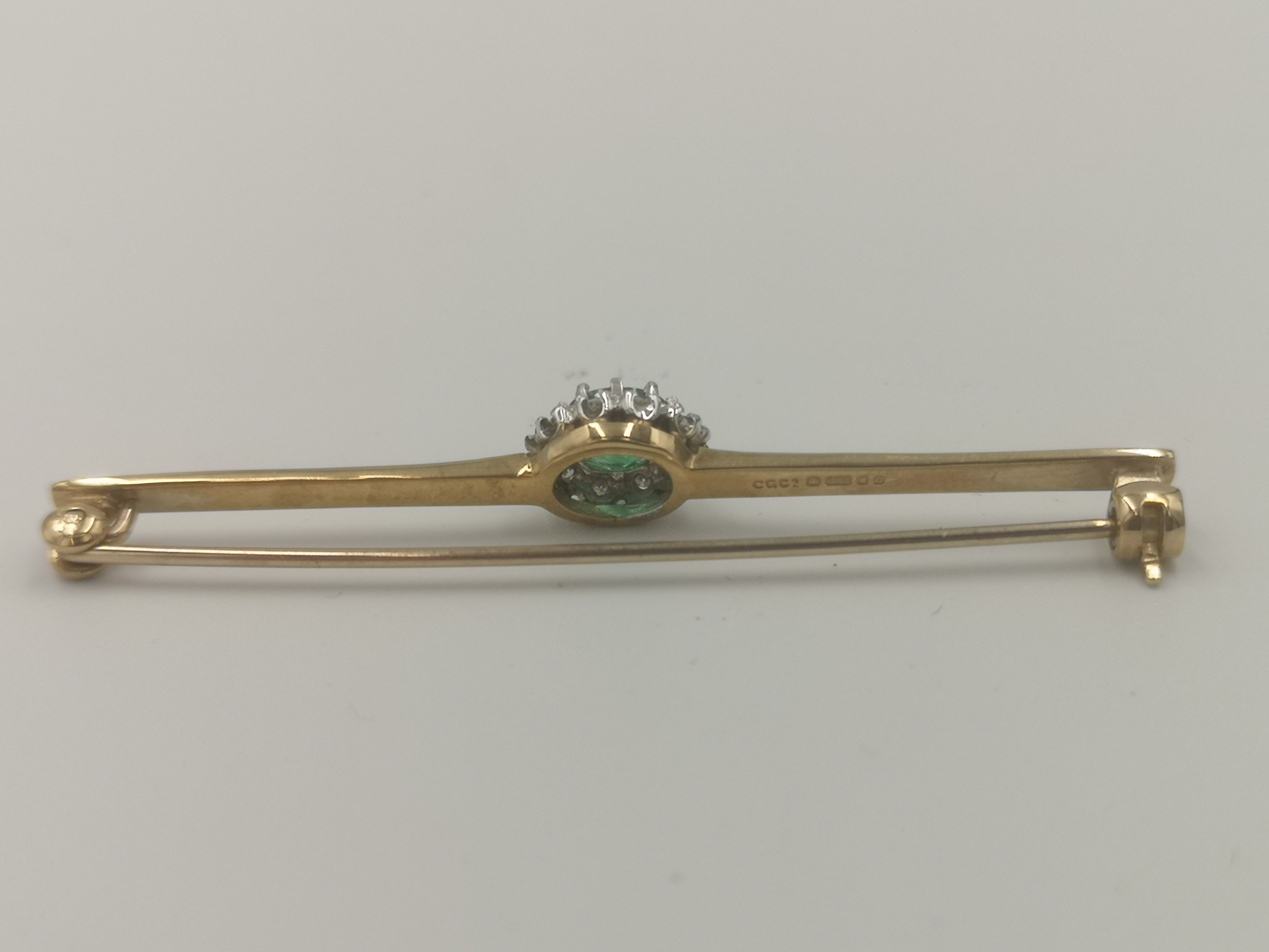 9ct gold, emerald and diamond cluster bar brooch - Image 4 of 5