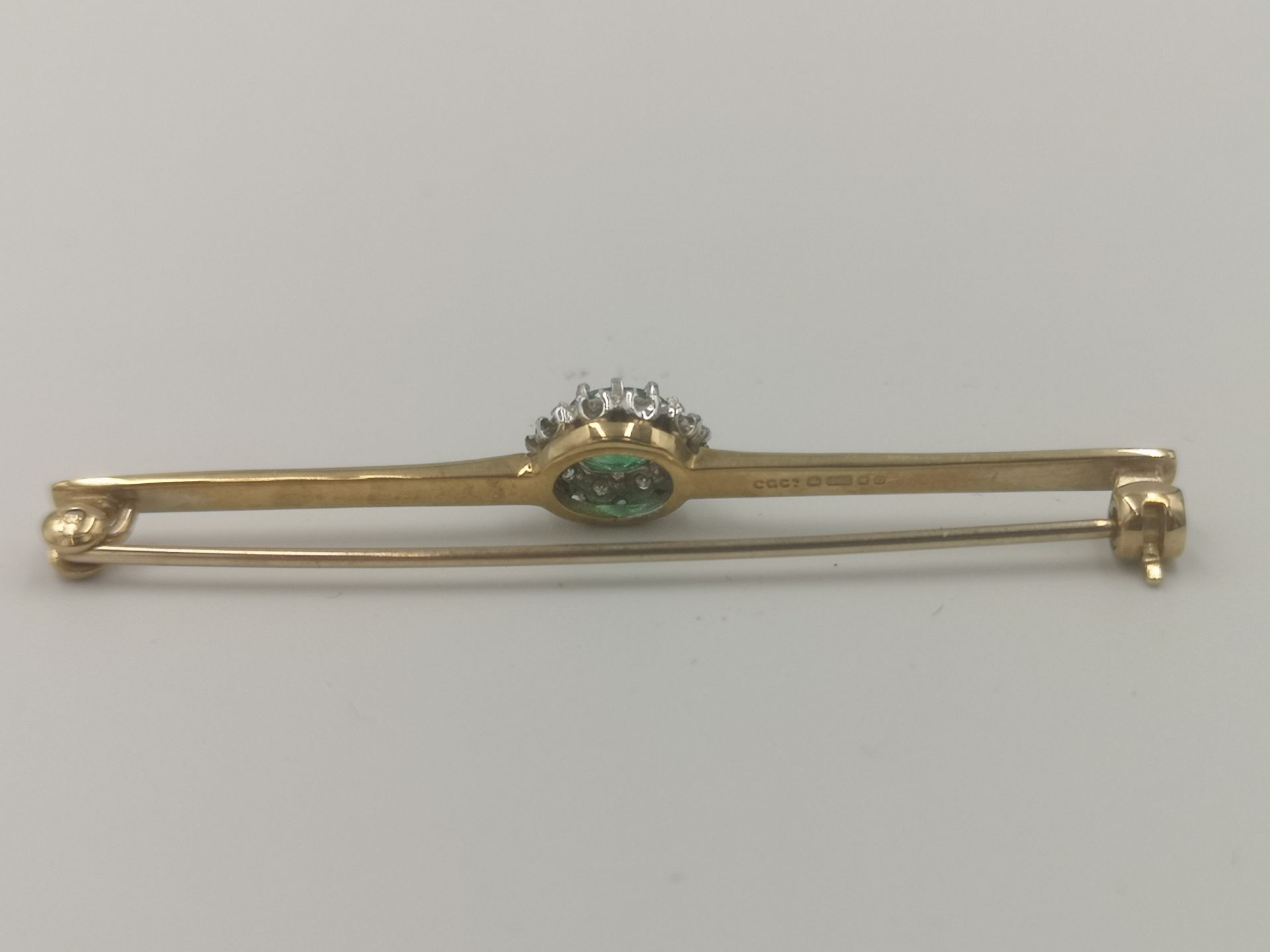 9ct gold, emerald and diamond cluster bar brooch - Image 4 of 5