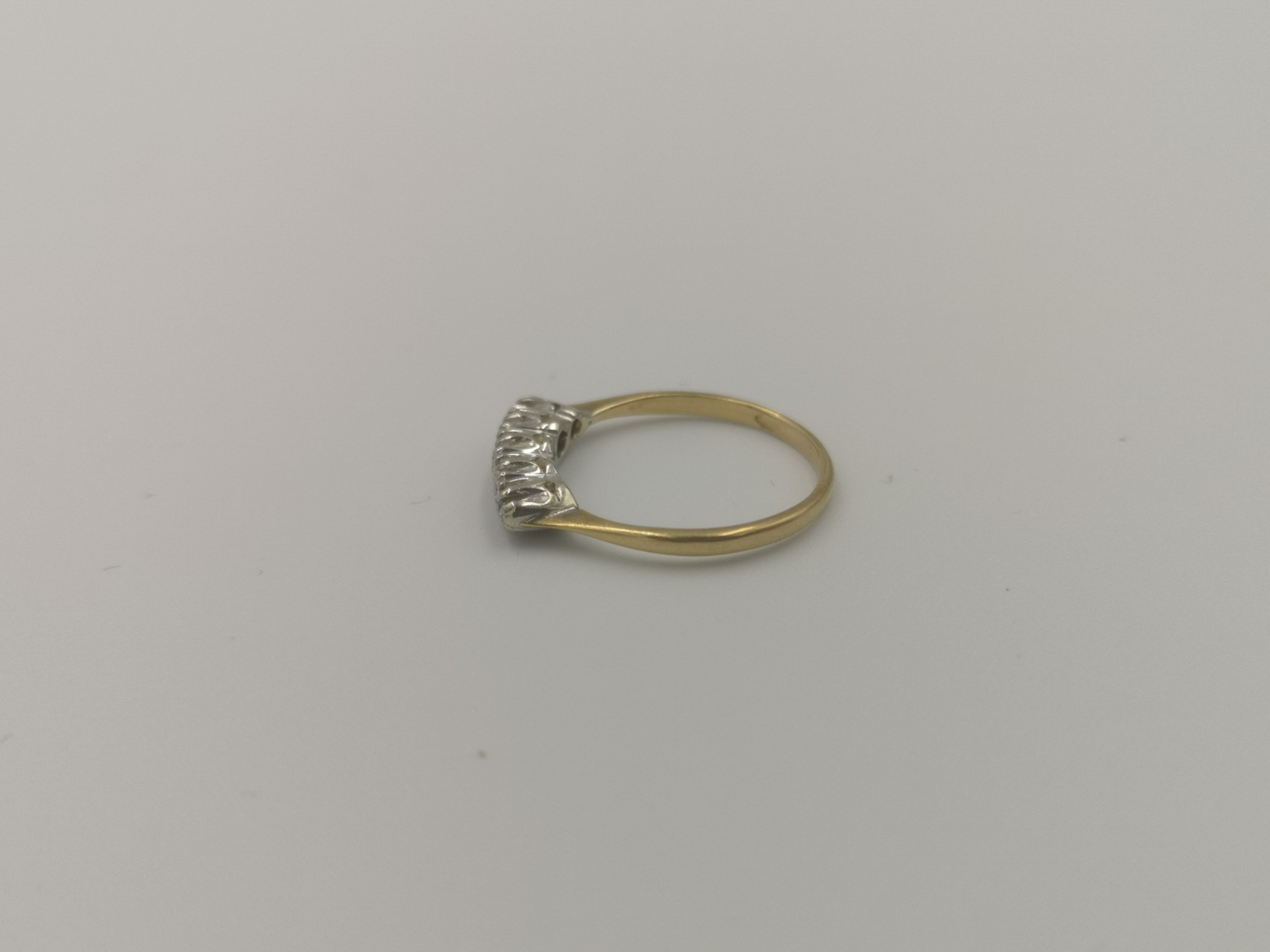 Five stone diamond ring - Image 2 of 5