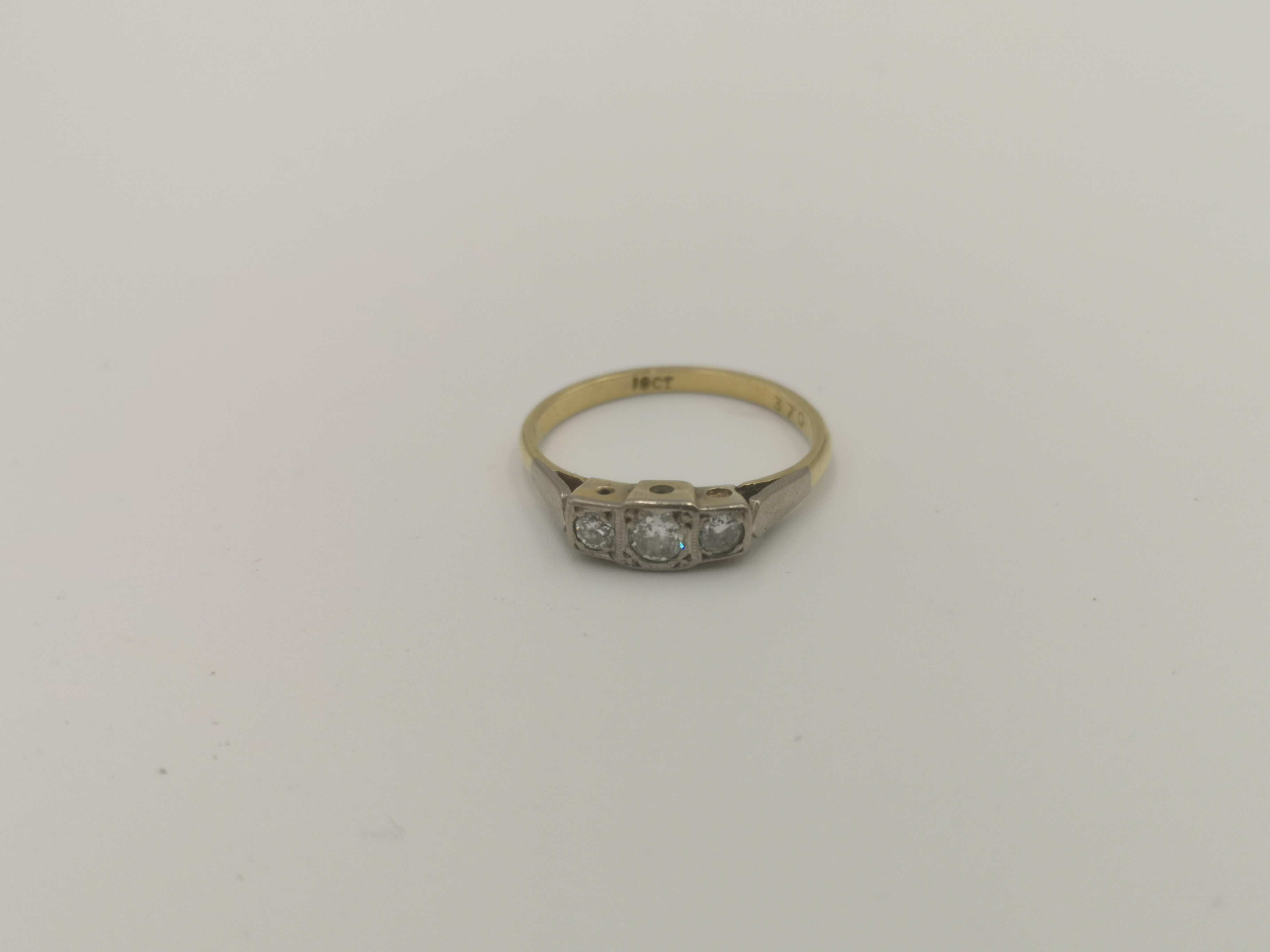 18ct gold and diamond ring - Image 5 of 5