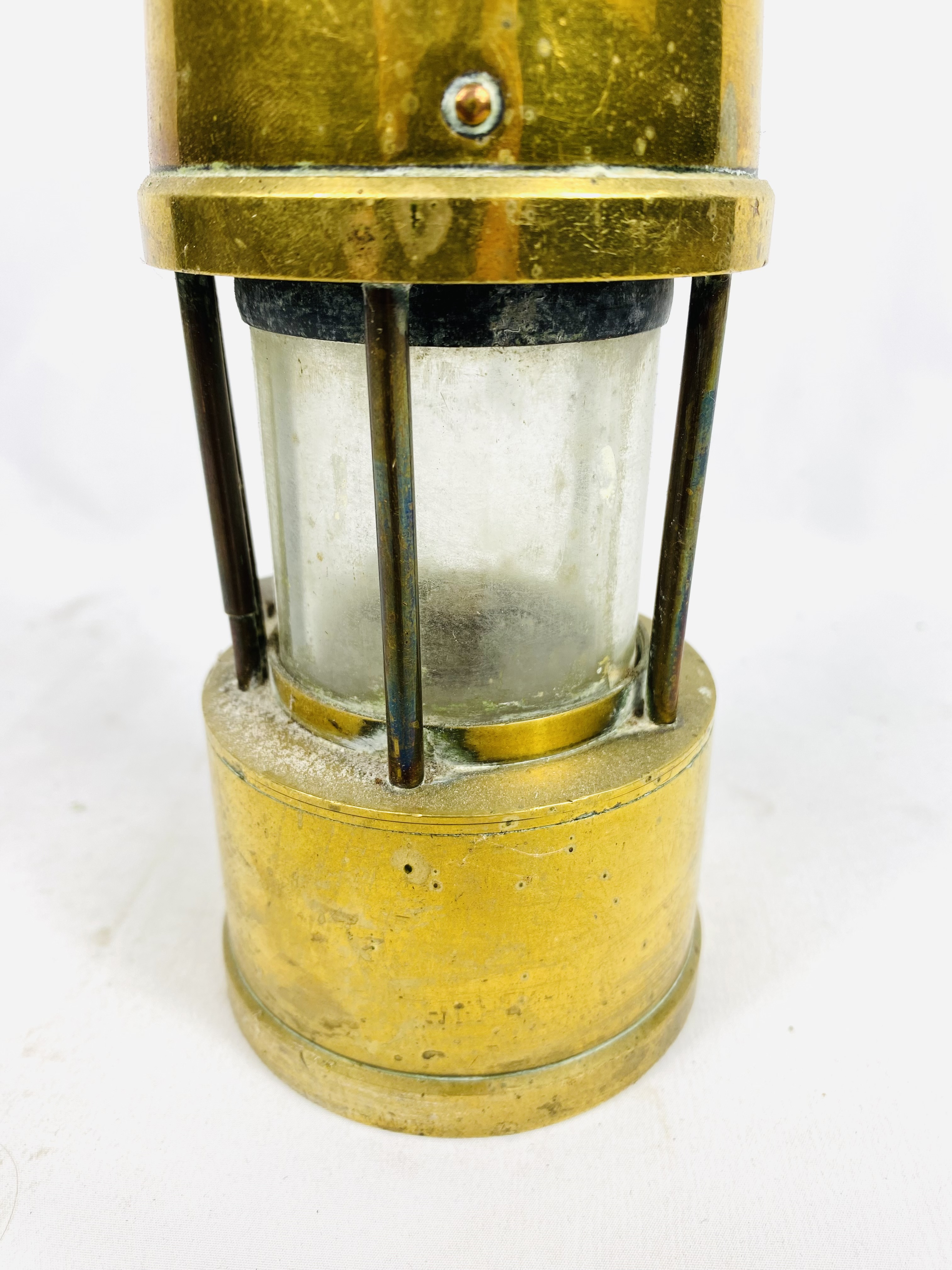 Brass miners lamp - Image 4 of 4