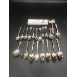 Fine silver spoons, together with a quantity of silver spoons