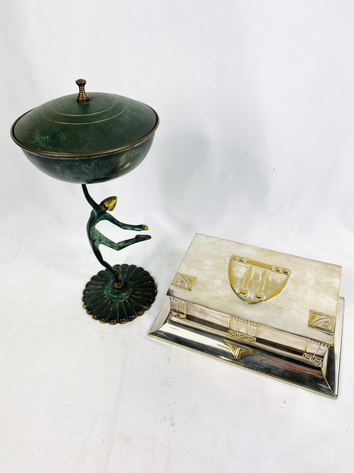 Silver plate cigarette box together with an art deco style figurine - Image 2 of 4