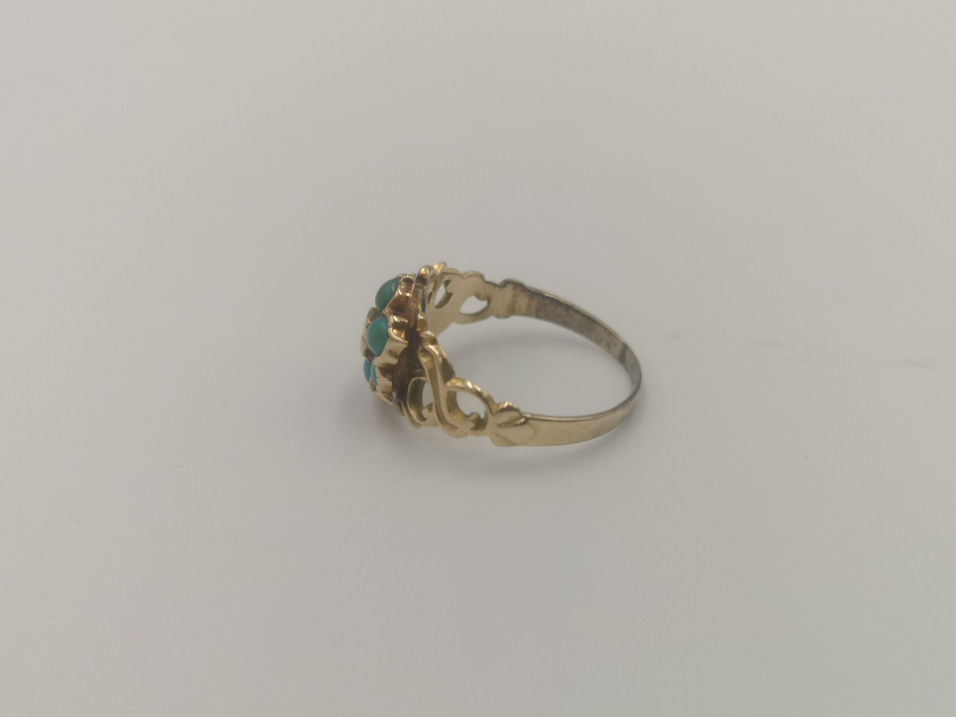 15ct gold ring set with turquoise - Image 2 of 5