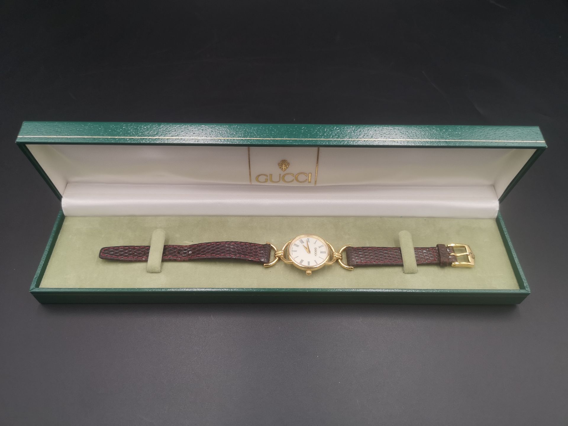 Gucci ladies quartz wrist watch in original box. - Image 6 of 6