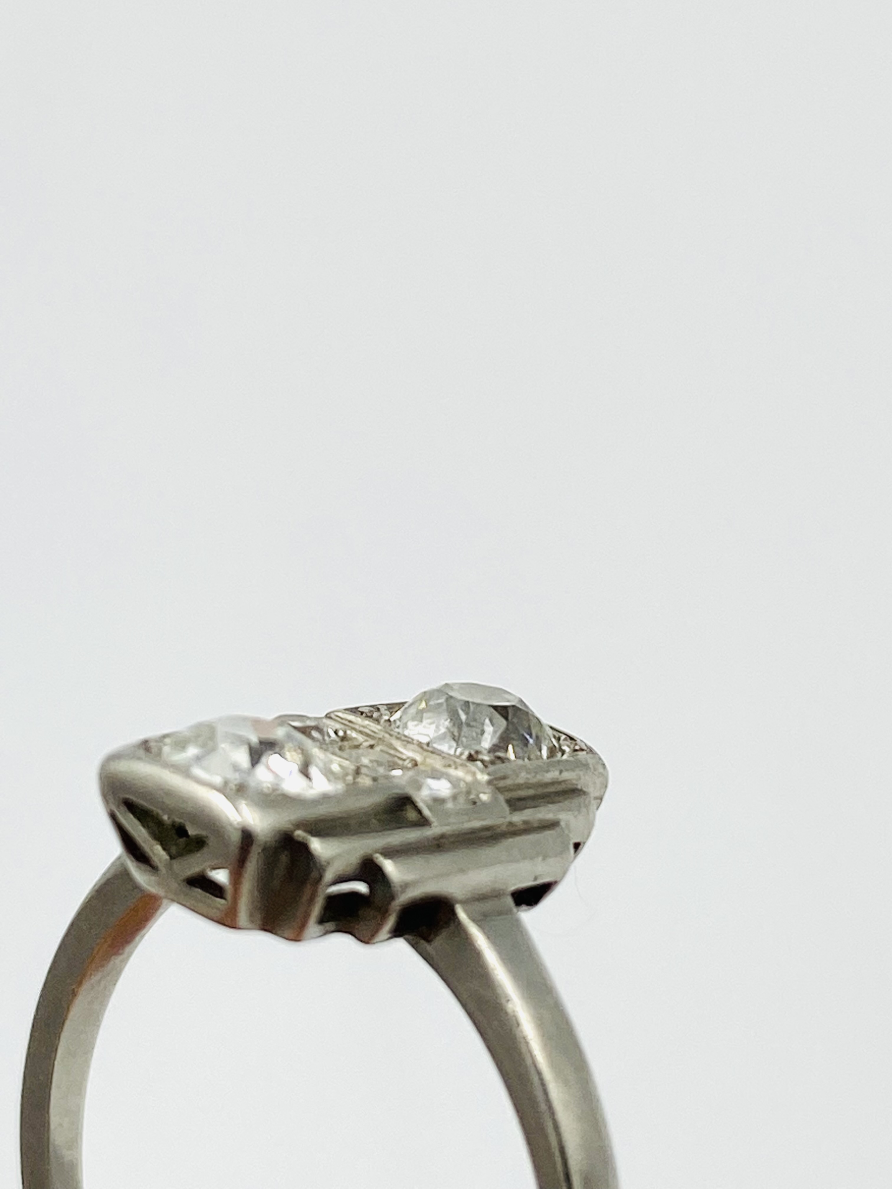 Art deco style platinum and diamond two stone ring - Image 5 of 6