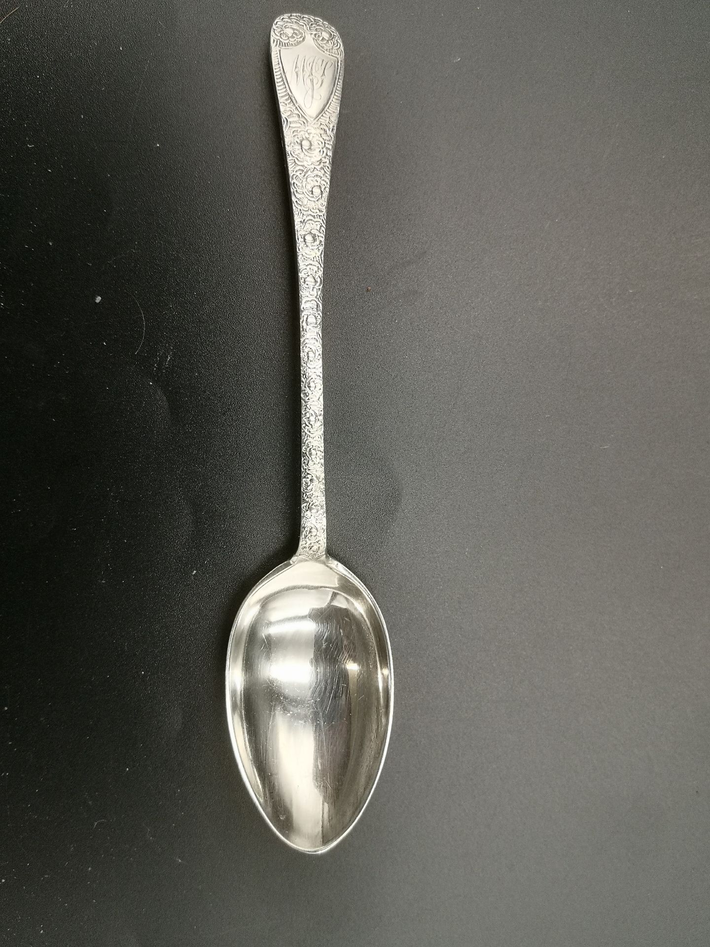 Ten Victorian silver spoons together with other silver spoons - Image 4 of 6